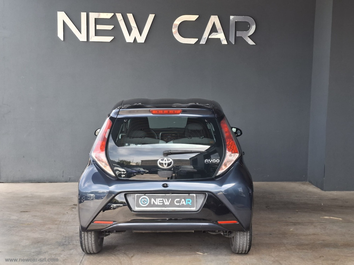 Aygo 1.0 VVT-i 69 CV 5p. x-wave - immagine 4