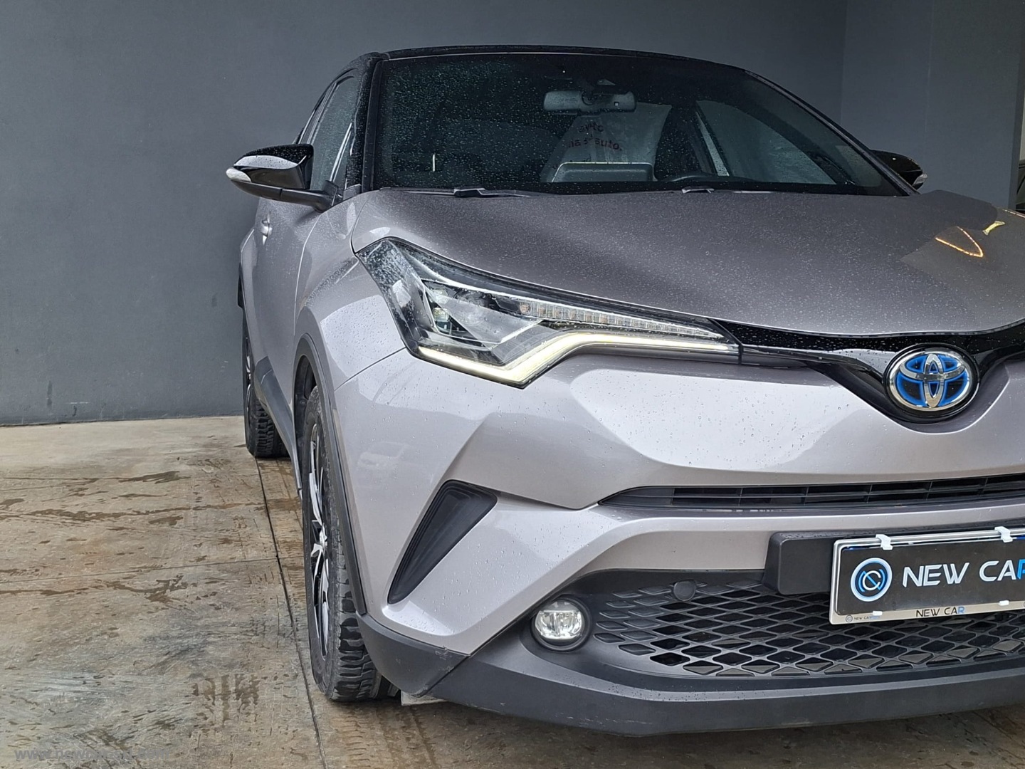 C-HR 1.8 Hybrid E-CVT Active - immagine 4