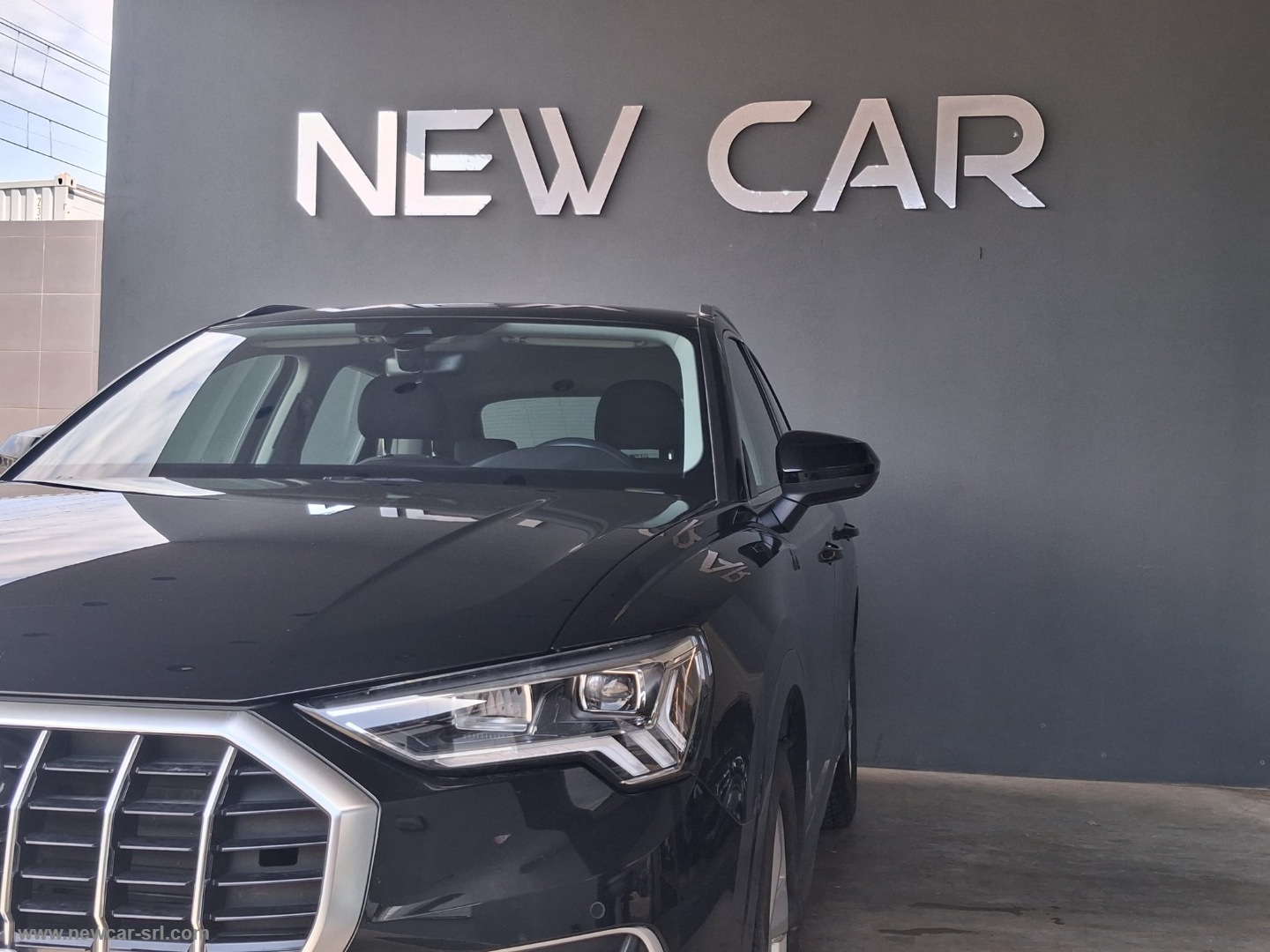 Q3 SPB 35 TDI S tronic Identity Black - immagine 4
