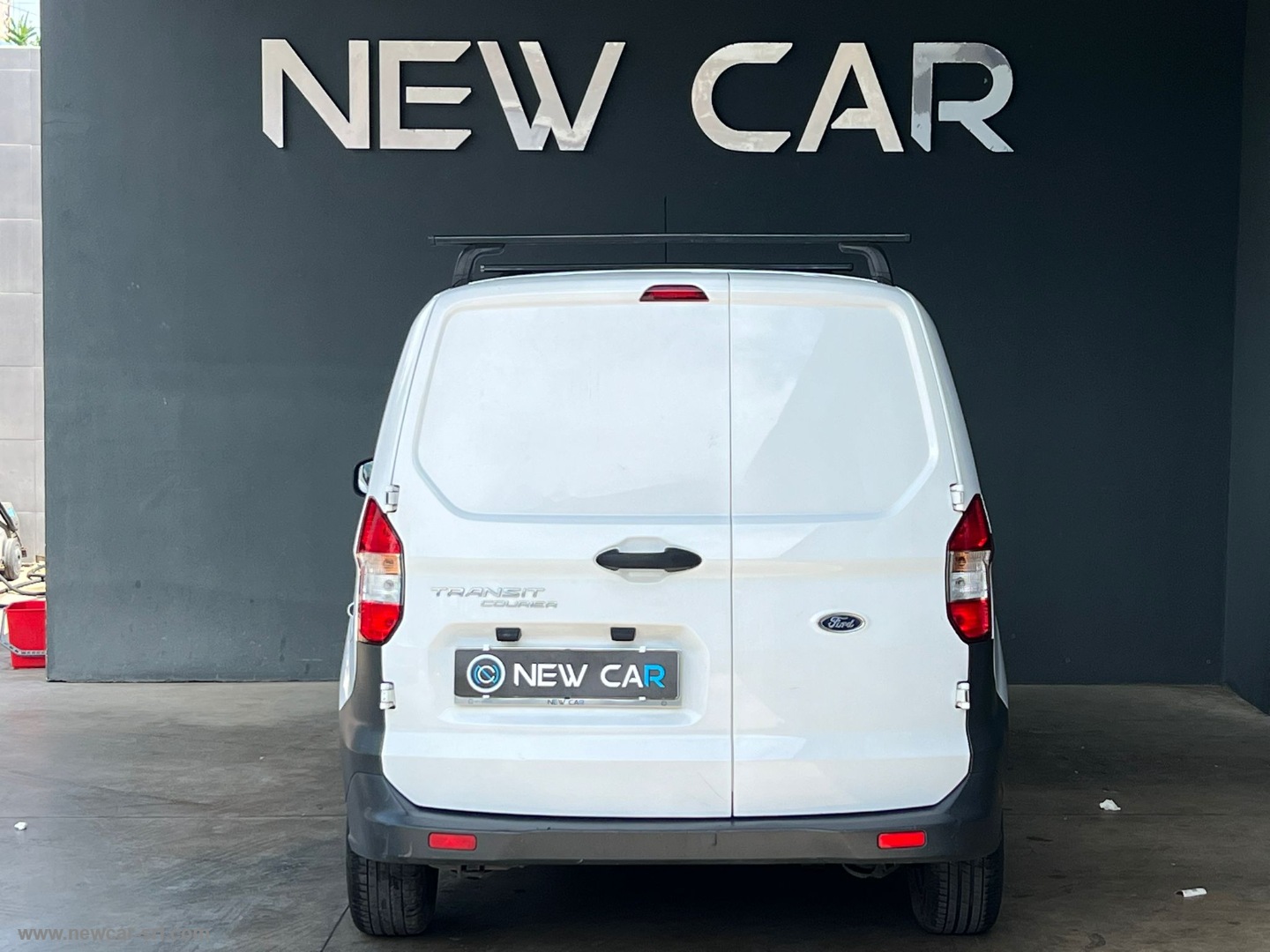 Transit Courier 1.5 TDCi 75CV Van Trend - immagine 4
