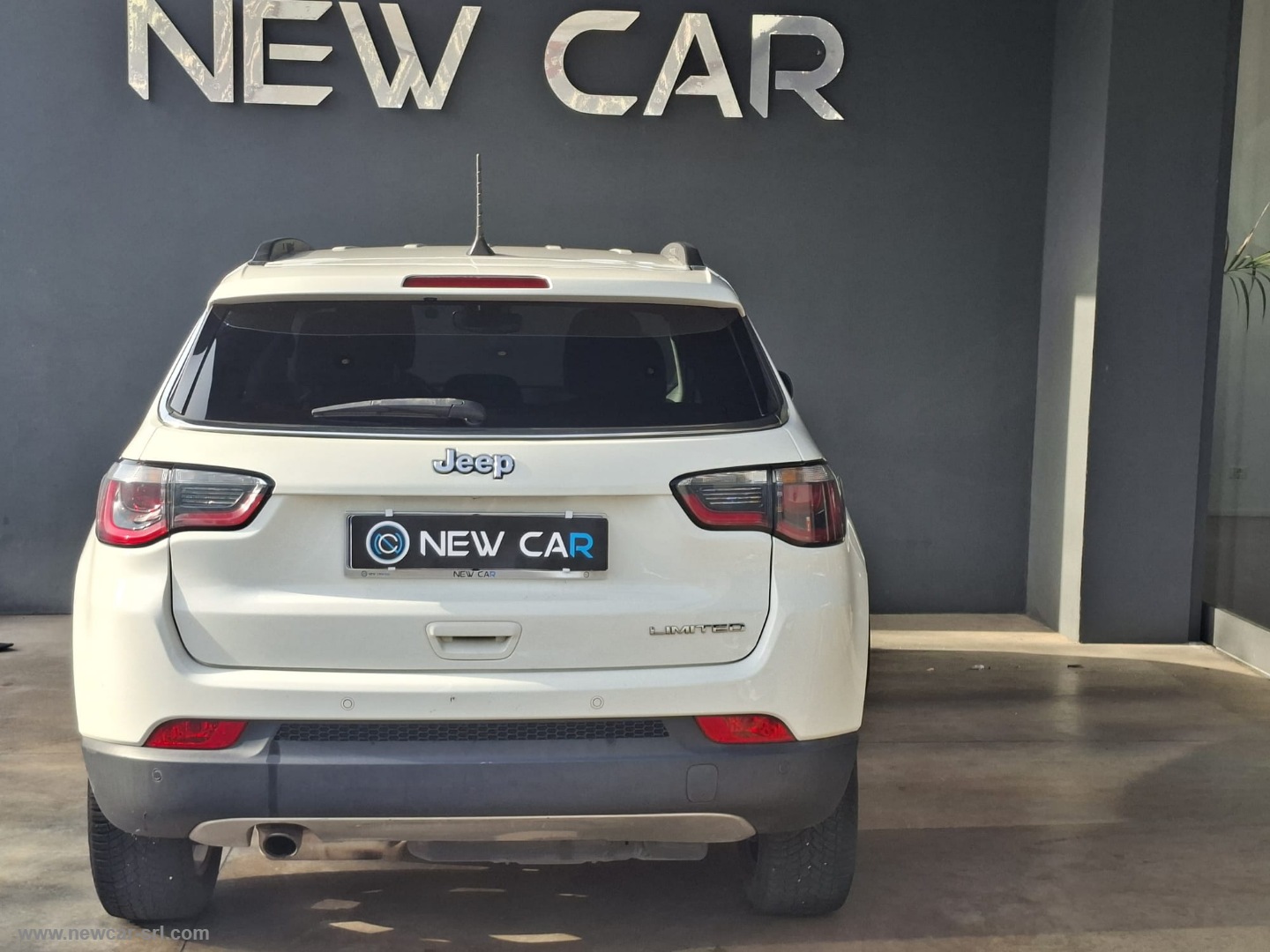 Compass 1.6 Mjt II 2WD Limited - immagine 4