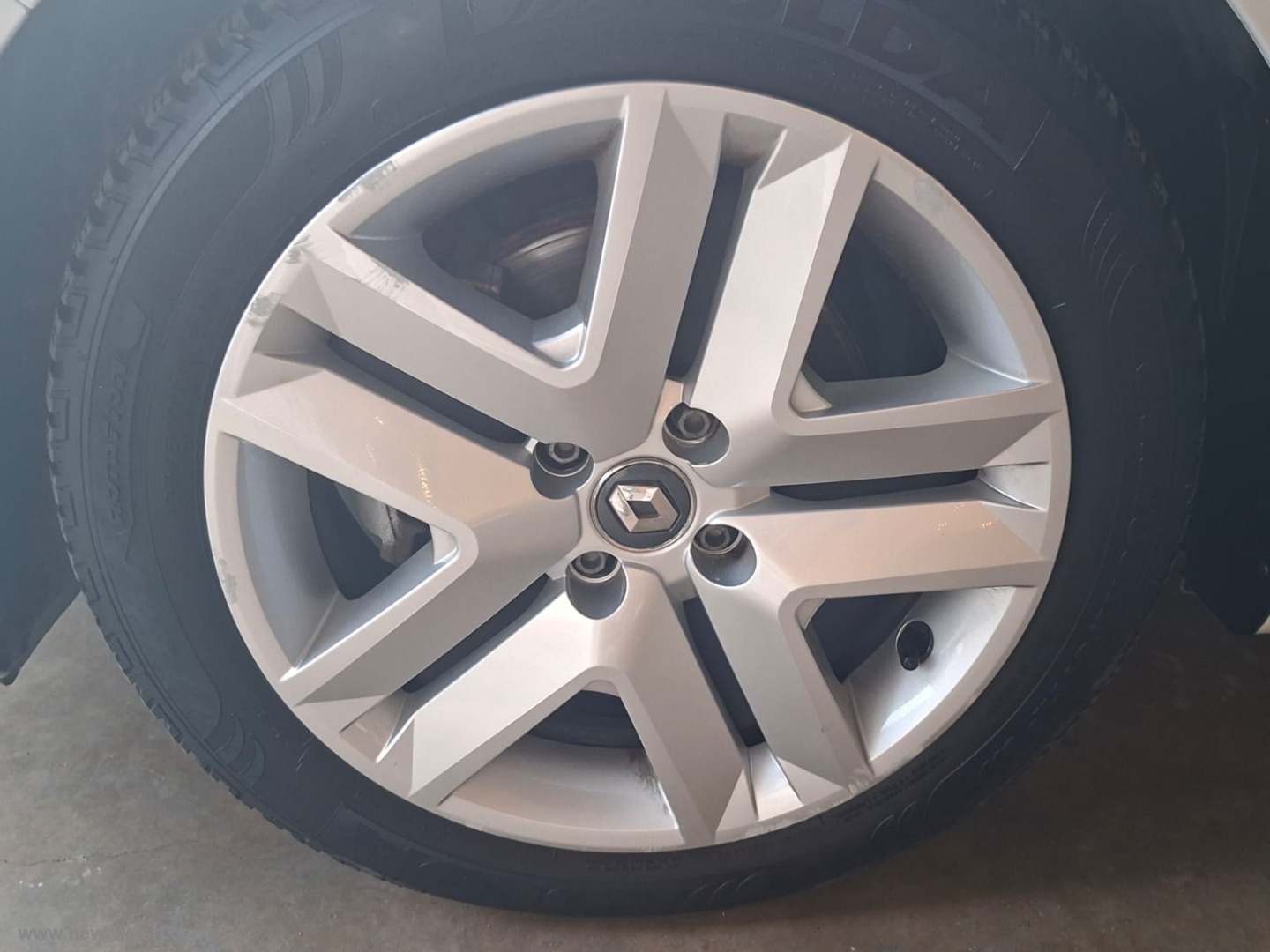 Clio Blue dCi 100 CV Evolution - immagine 4