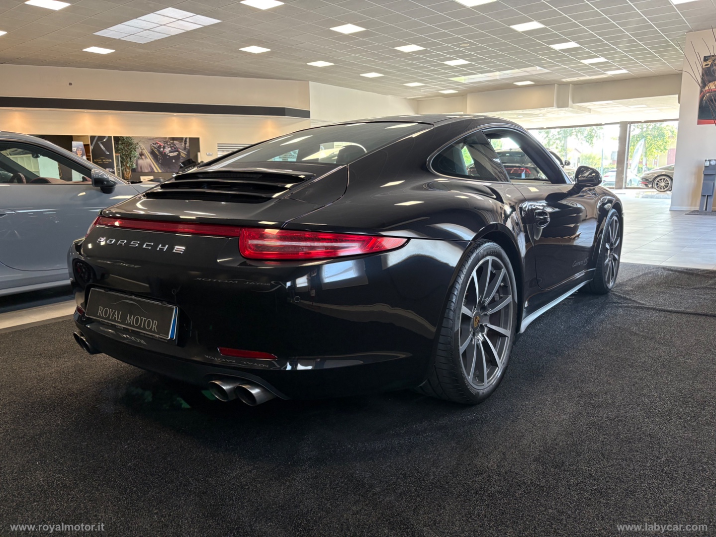 911 3.8 Carrera 4S Coupé GARANZIA UFFICIALE PORSCHE 01-2027 - immagine 4