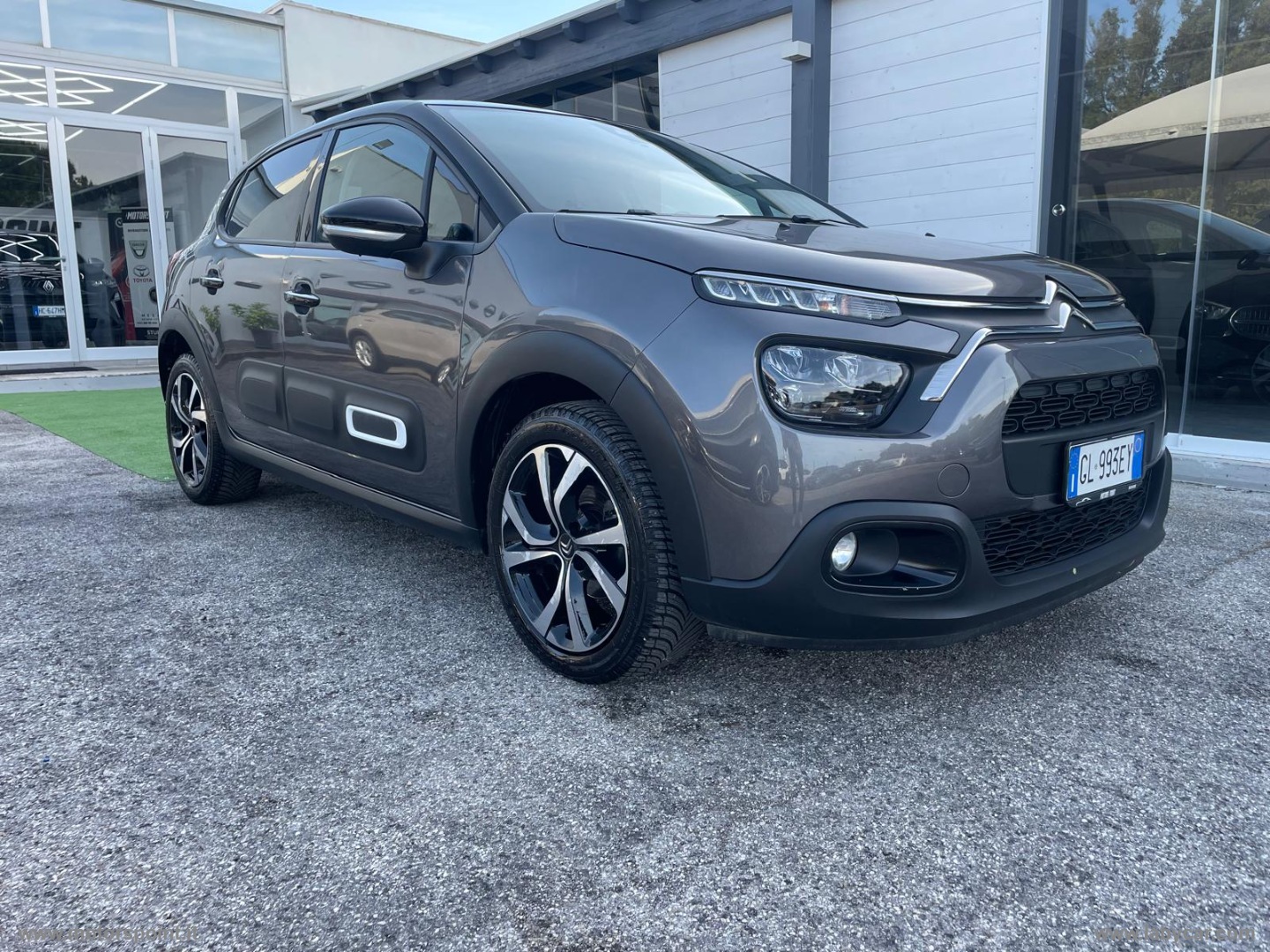 C3 BlueHDi 100 S&S Shine - immagine 4