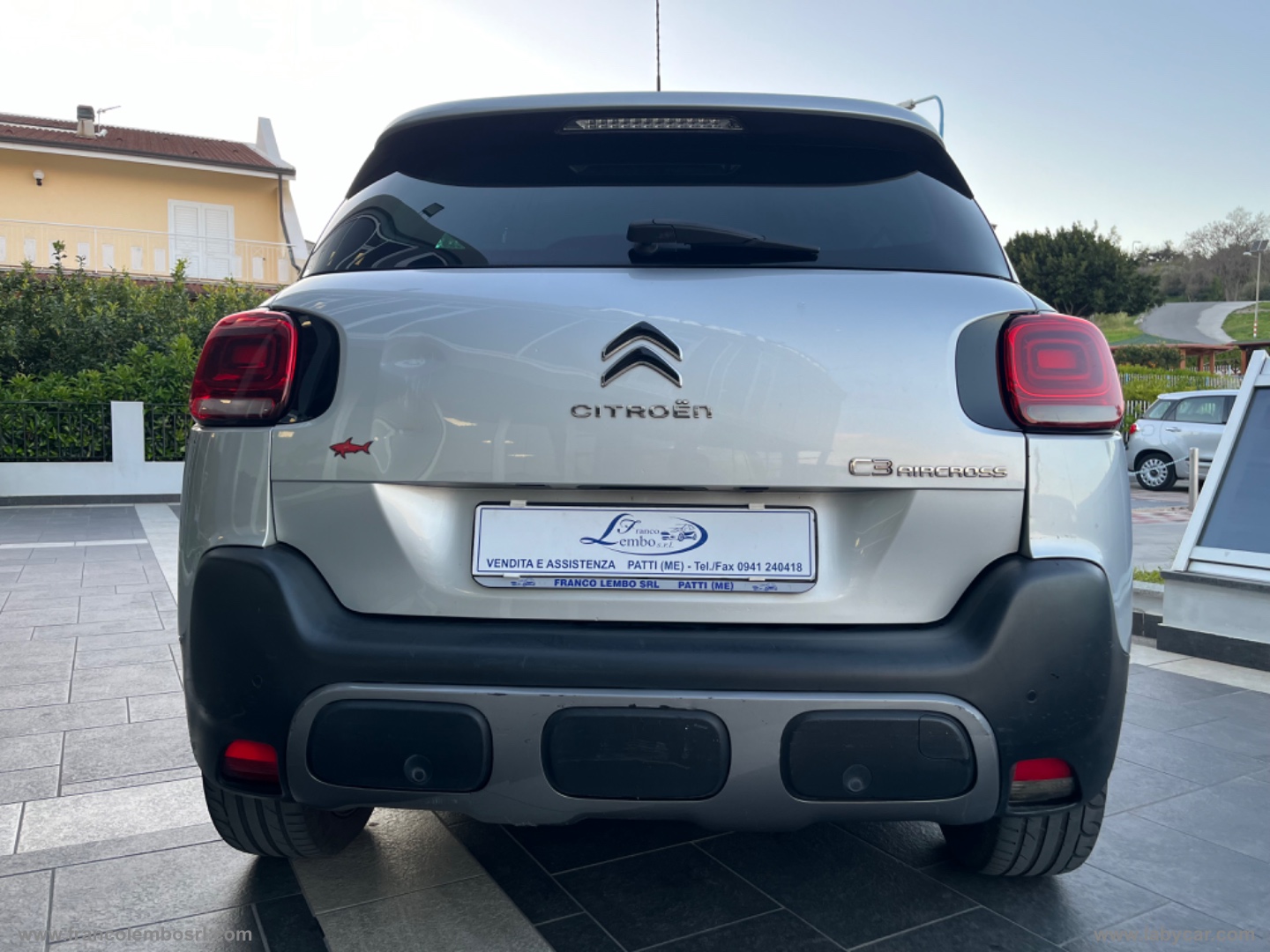 C3 Aircross BlueHDi 100 Shine - immagine 4