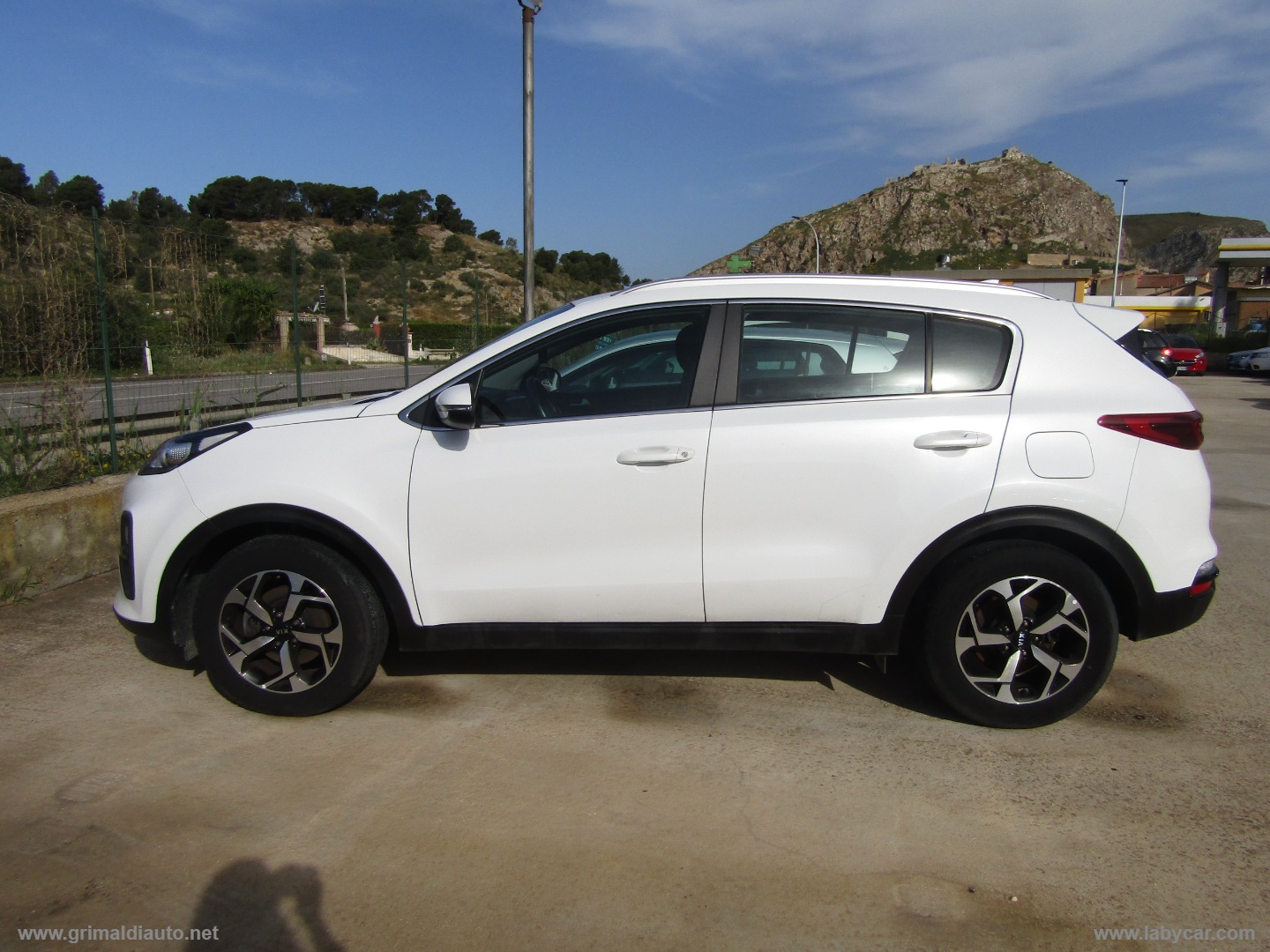 Sportage 1.6 CRDI 2WD M.H. Bus.Cl - immagine 4