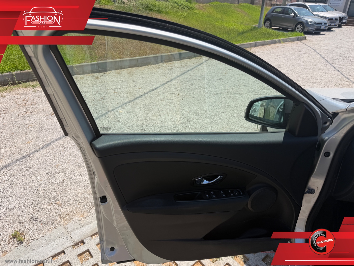 Mégane 1.5 dCi 110 CV SporTour Limited - immagine 4