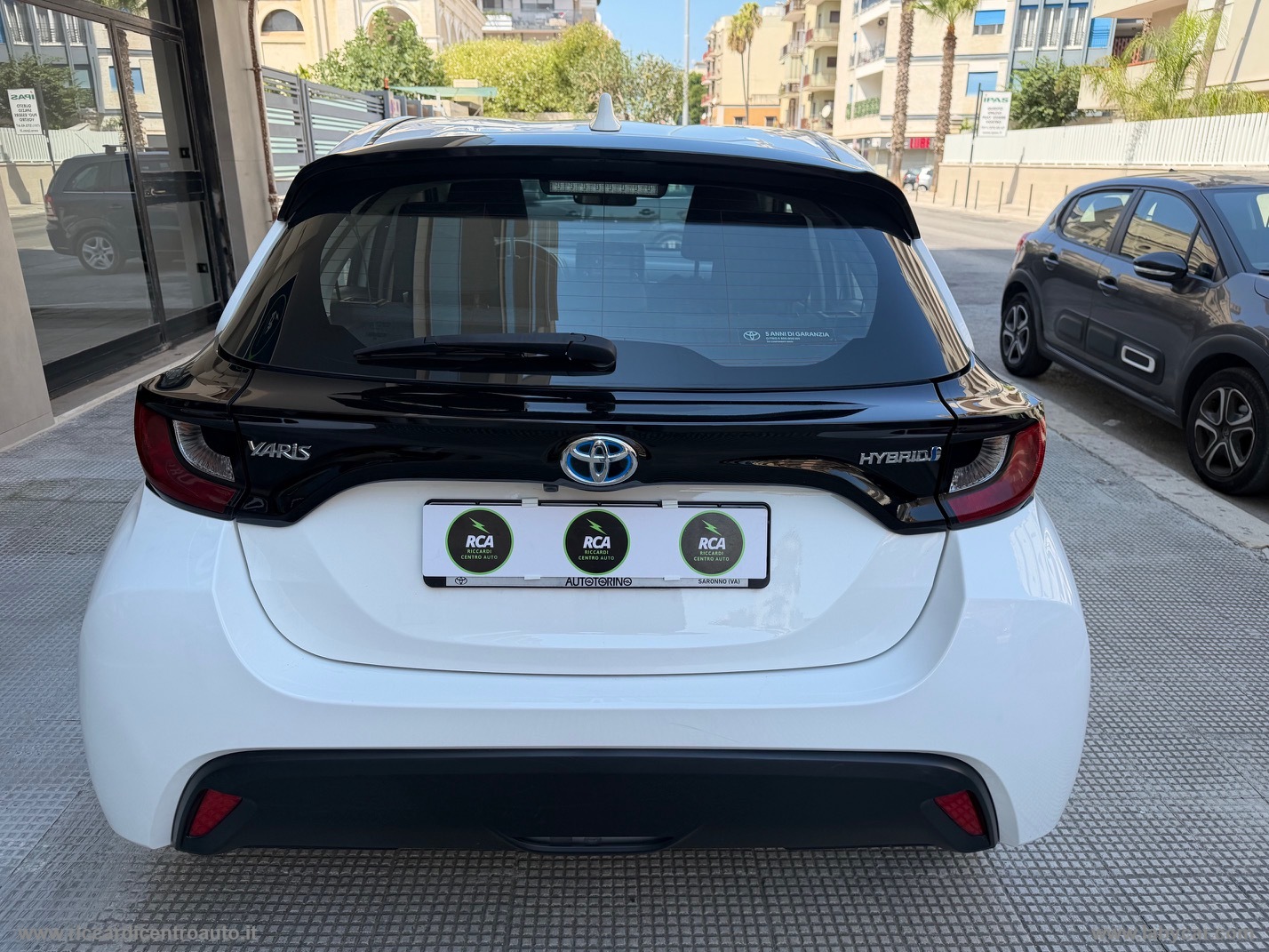 Yaris 1.5 Hybrid 5p. Active - immagine 4