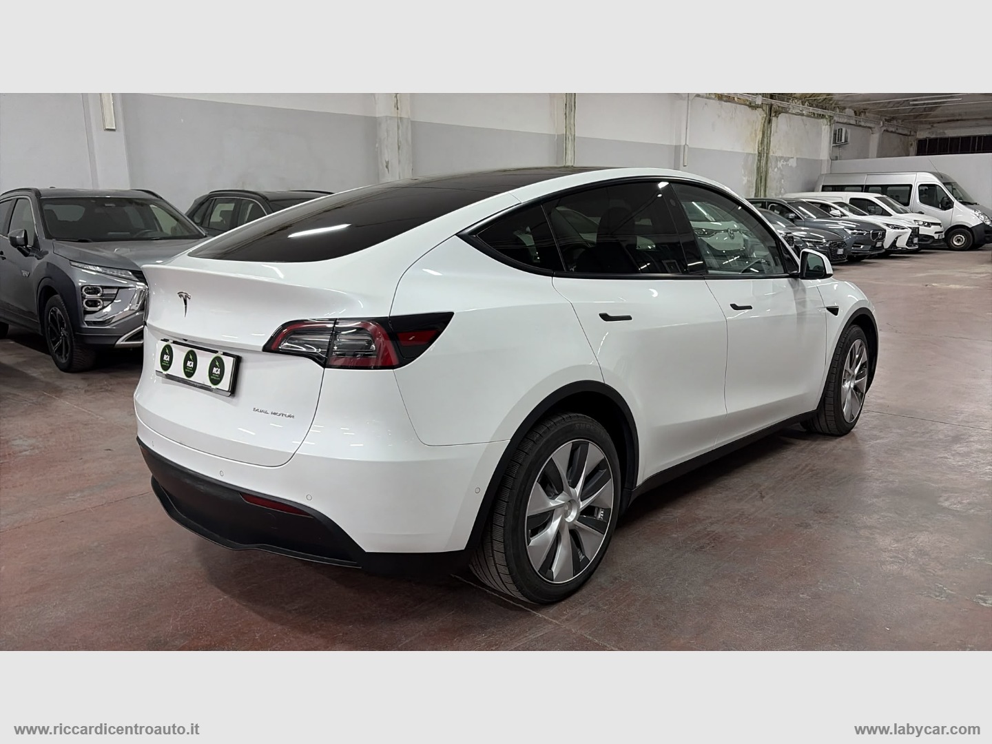 Model Y Long Range AWD - immagine 4