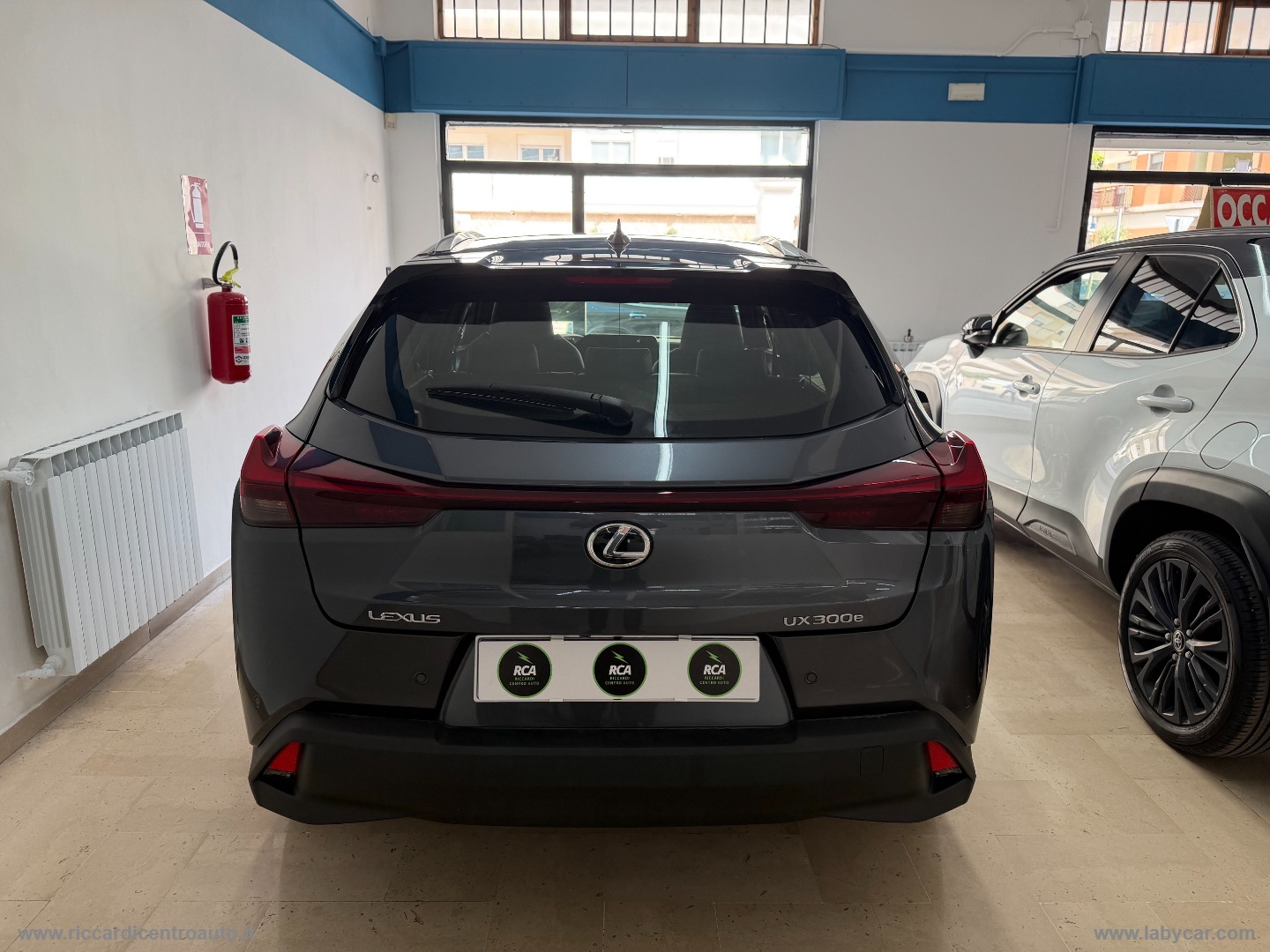 UX 300e Luxury - immagine 4