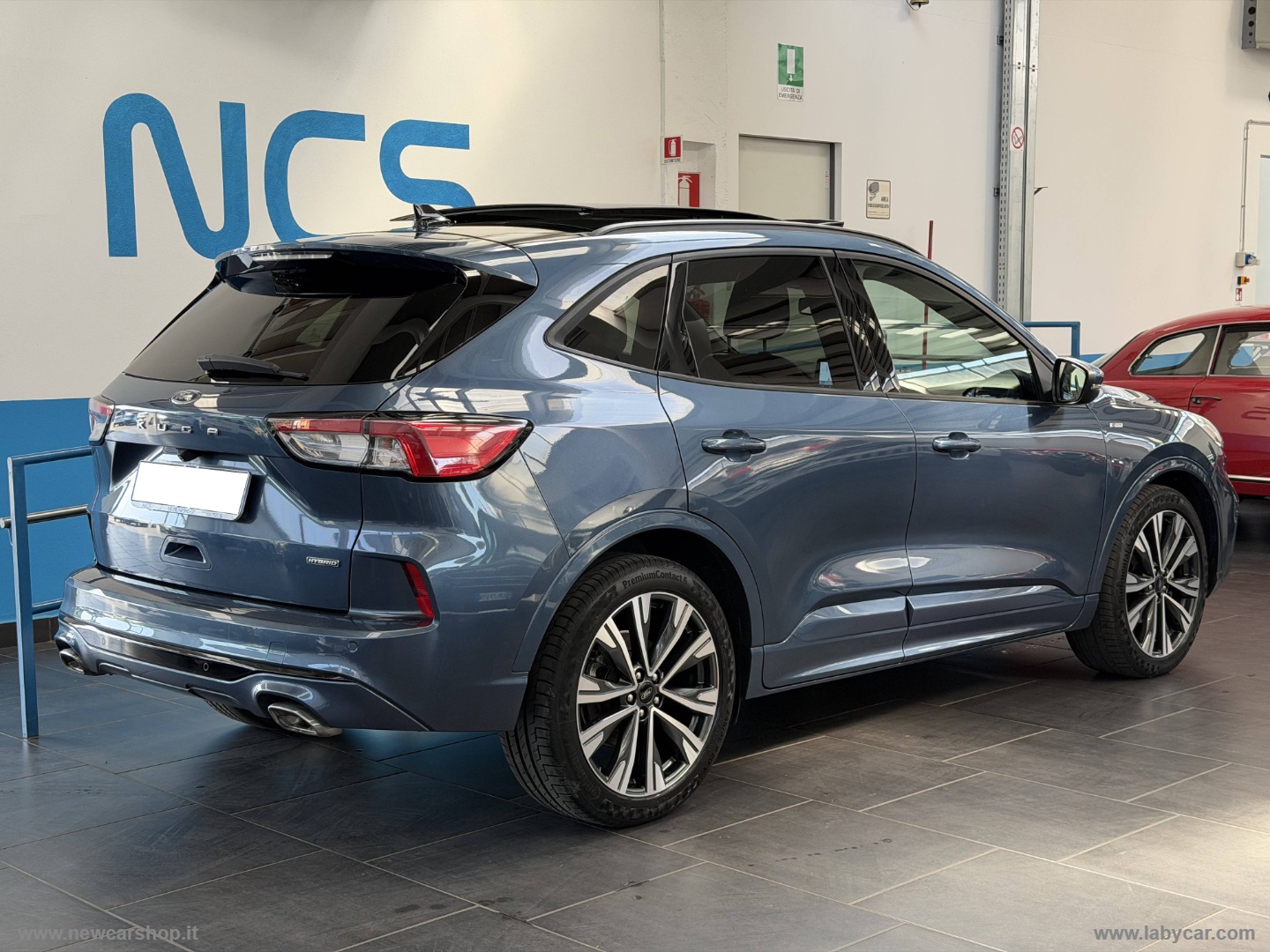 Kuga 2.5 Full Hybrid 190 CVT 2WD ST-Line - immagine 4