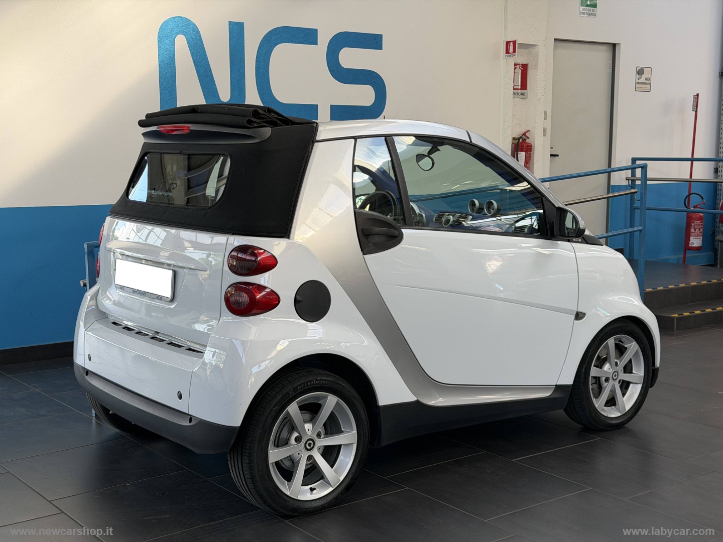 fortwo 1000 62 kW cabrio pulse NEOPATENTATI - immagine 4