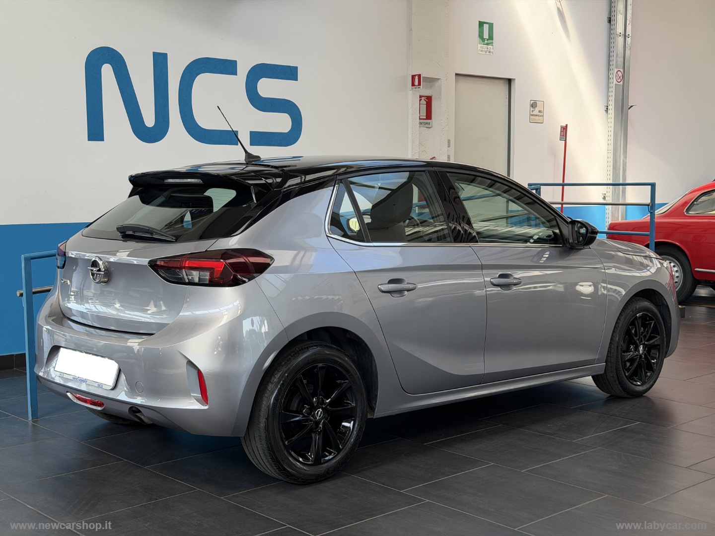 Corsa 1.2 100 CV Elegance NEOPATENTATI - immagine 4
