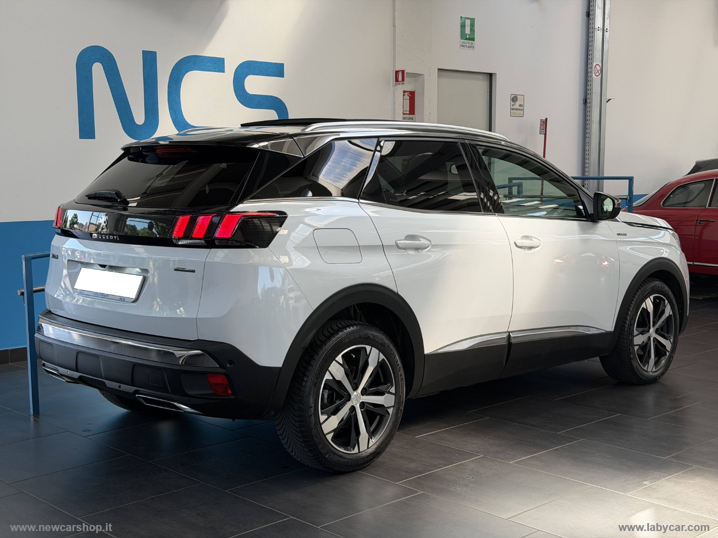 3008 BlueHDi 130 S&S EAT8 GT Line NEOPATENTATI - immagine 4