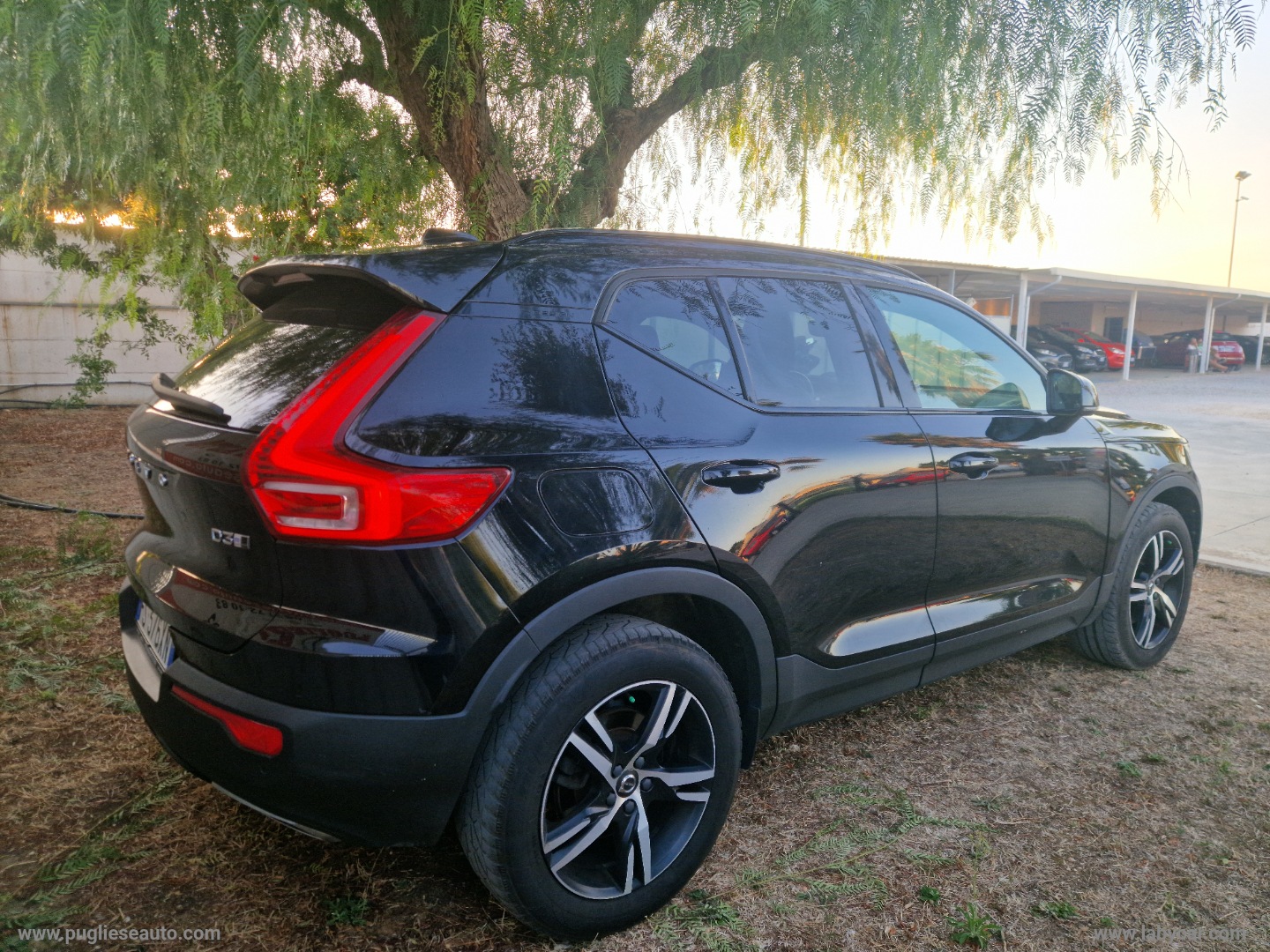XC40 D3 AWD Geartronic R-design - immagine 4