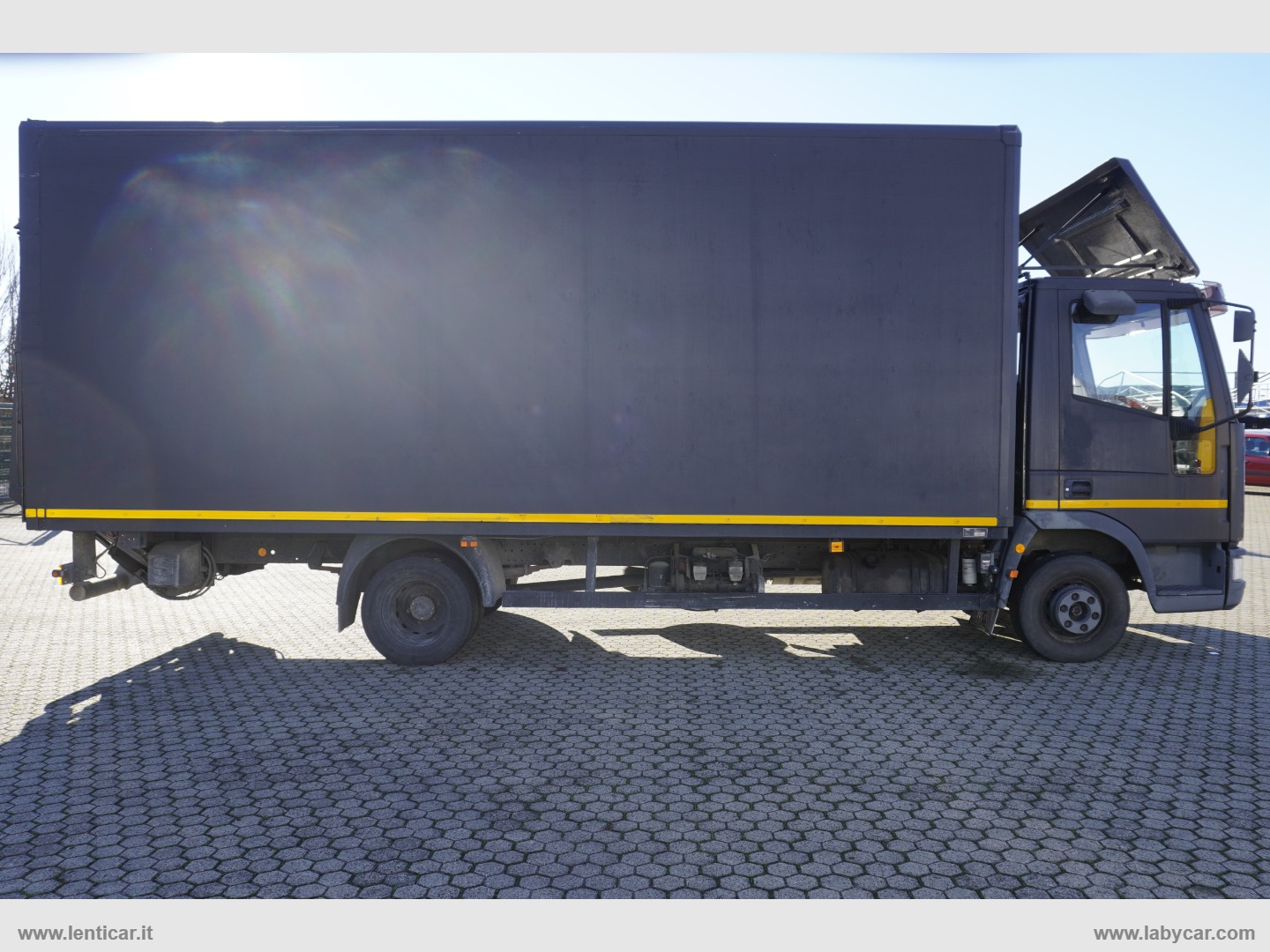 Eurocargo 75 E 14 Boxato con Sponda Idraulica - immagine 4