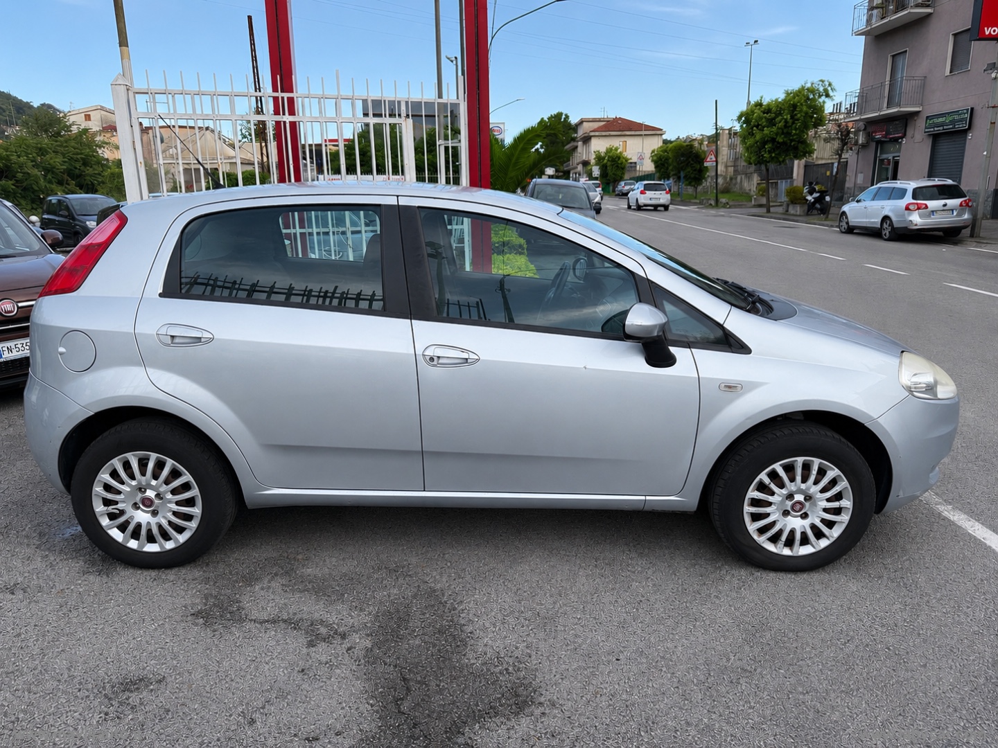 Grande Punto 1.4 77CV 5p. GAS METANO DYNAMIC NATURAL POWER - immagine 4
