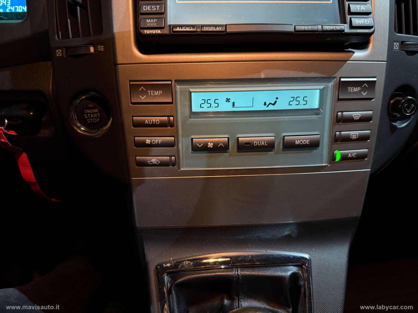 Corolla Verso 2.2 16V D-4D D-Cat 7pti 7P. - immagine 4
