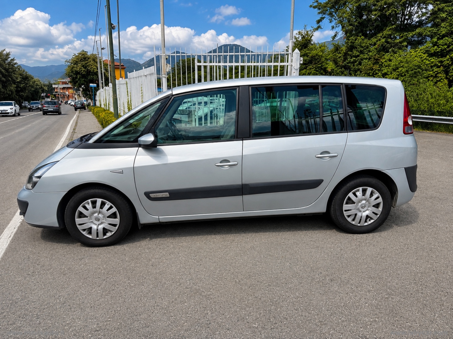 Espace 1.9 dCi Expression 7POSTI - immagine 4