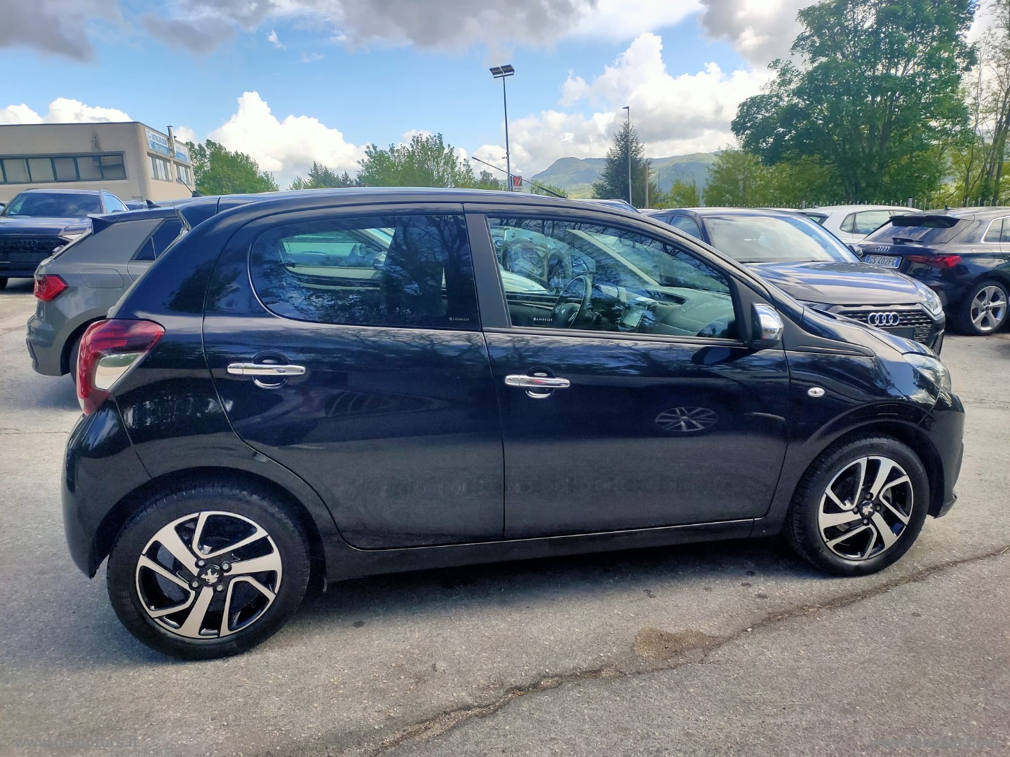 Peugeot 108 108 VTi 72 S&S 5 porte Allure - Immagine 4
