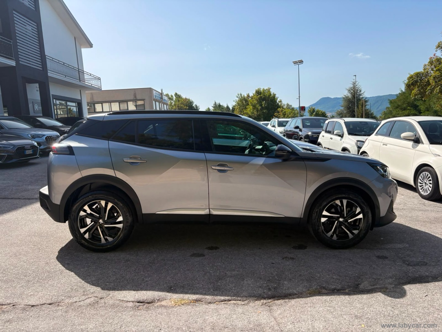 Peugeot 2008 PureTech 130 S&S Allure - Immagine 4