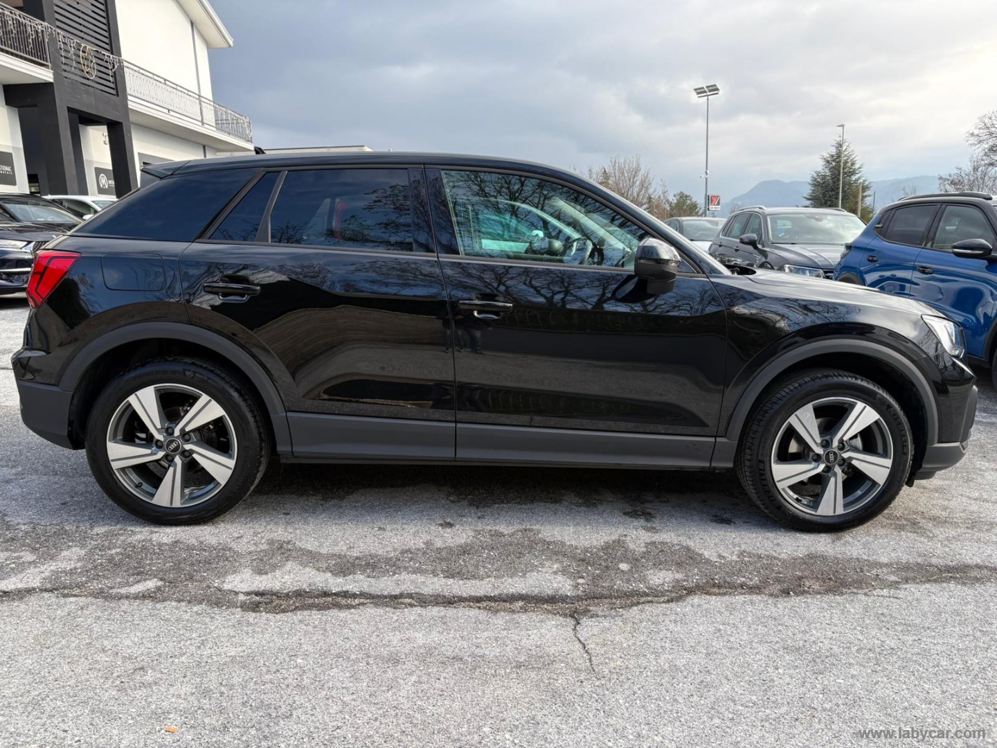 Q2 30 TDI S tronic Business Plus - immagine 4