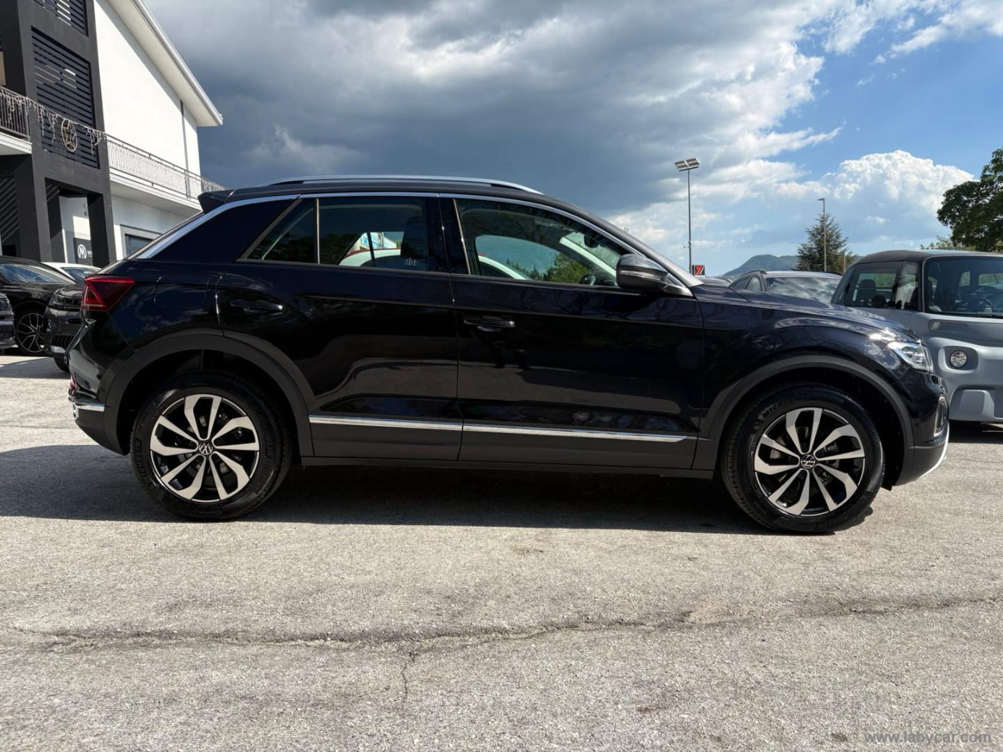 T-Roc 2.0 TDI SCR Style - immagine 4