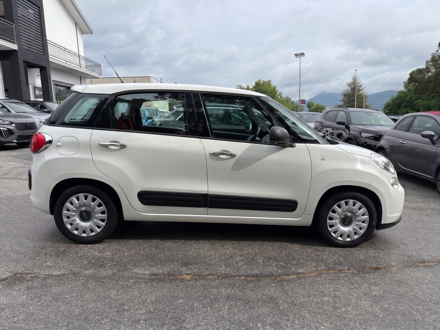 500L 1.3 MJT 85 CV Pop Star - immagine 4
