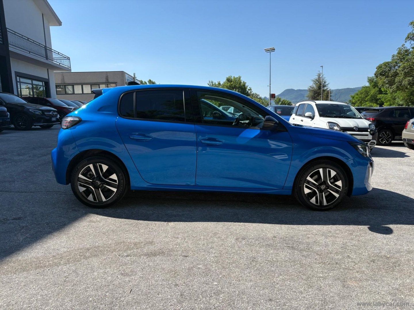 Peugeot 208 PureTech 100 S&S 5p. Allure - Immagine 4