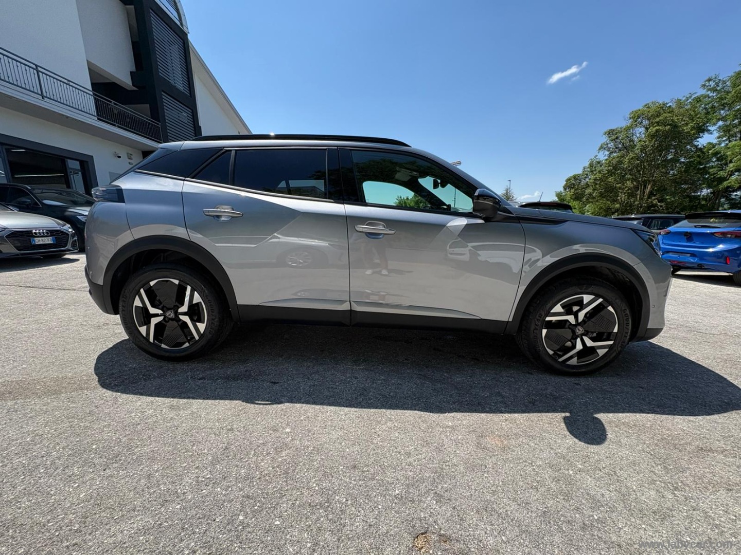 Peugeot 2008 PureTech 130 S&S EAT8 Allure - Immagine 4