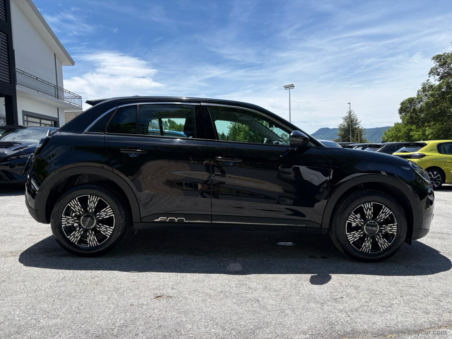 600 Hybrid 145 CV DCT MHEV Icon - immagine 4