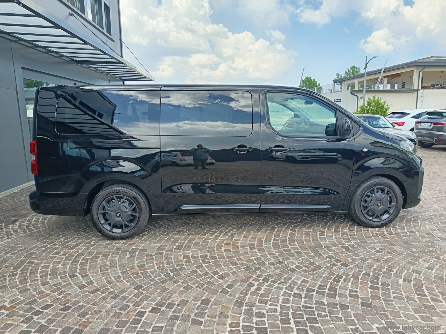 Fiat Ulysse 2.2 Multijet 180 CV S&S AT8 L3 - Immagine 4