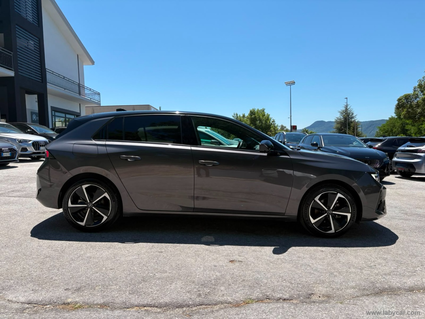 Opel Astra 1.2 Turbo 130 CV GS - Immagine 4
