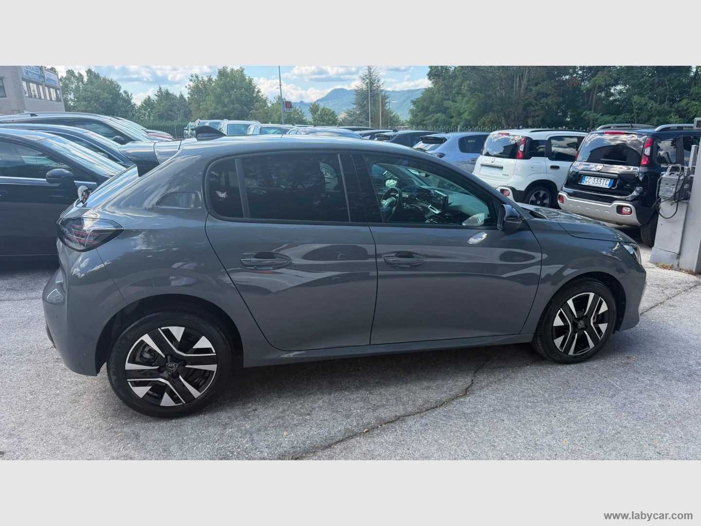 Peugeot 208 Hybrid 110 e-DCS6 Allure - Immagine 4