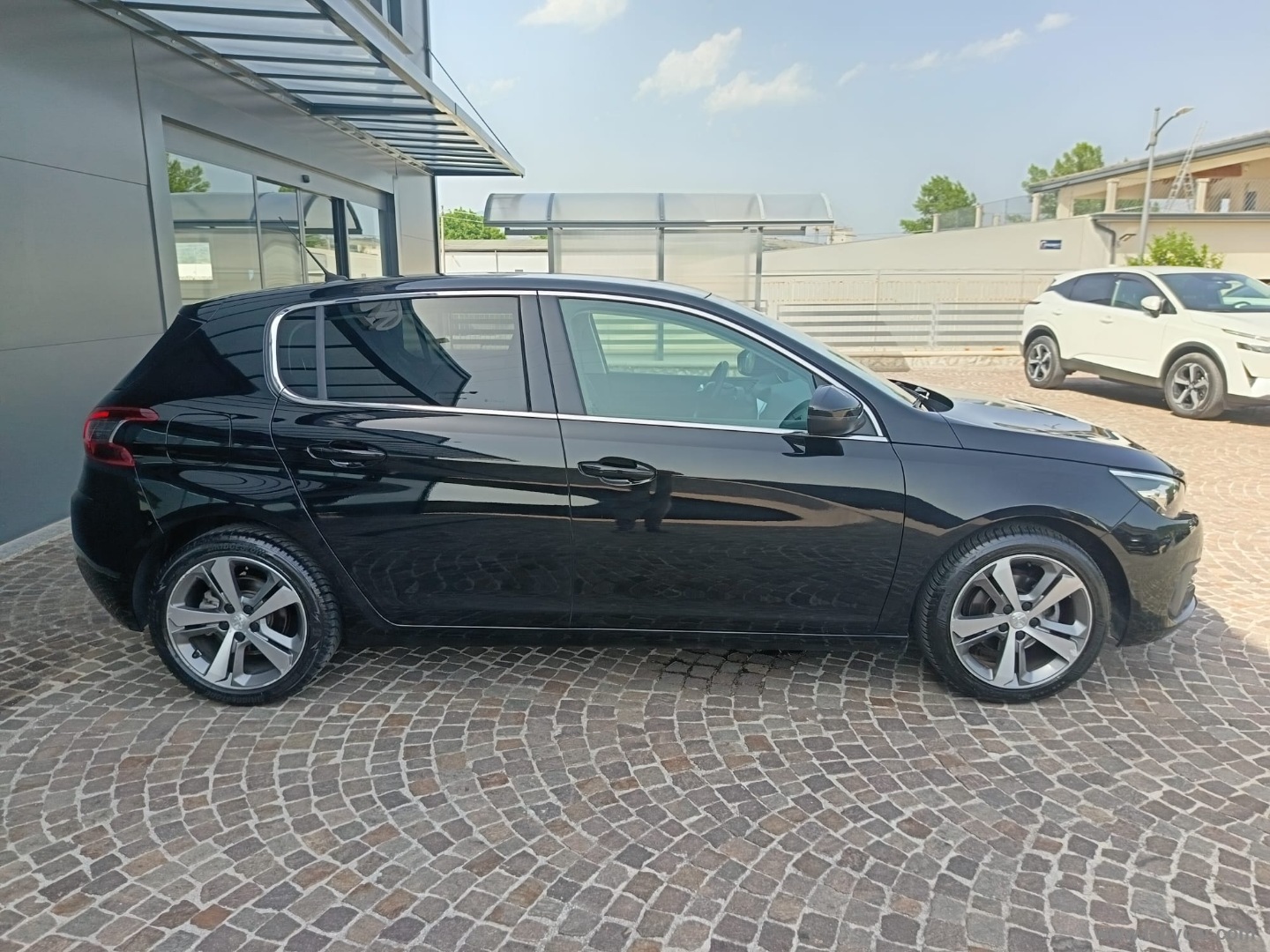 Peugeot 308 PureTech Turbo 130 S&S Allure - Immagine 4