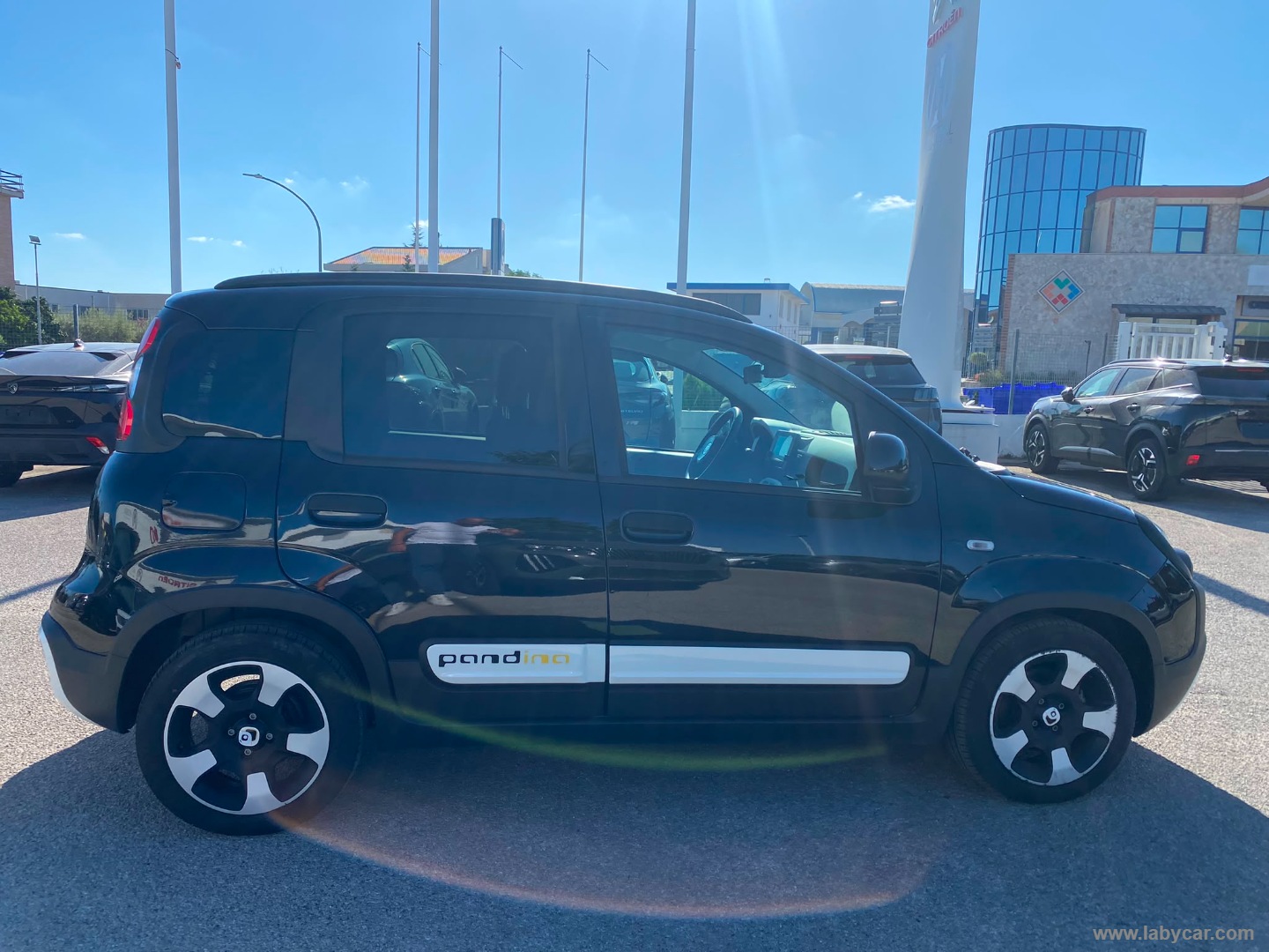 Fiat Panda 1.0 FireFly S&S Hybrid Pandina - Immagine 4