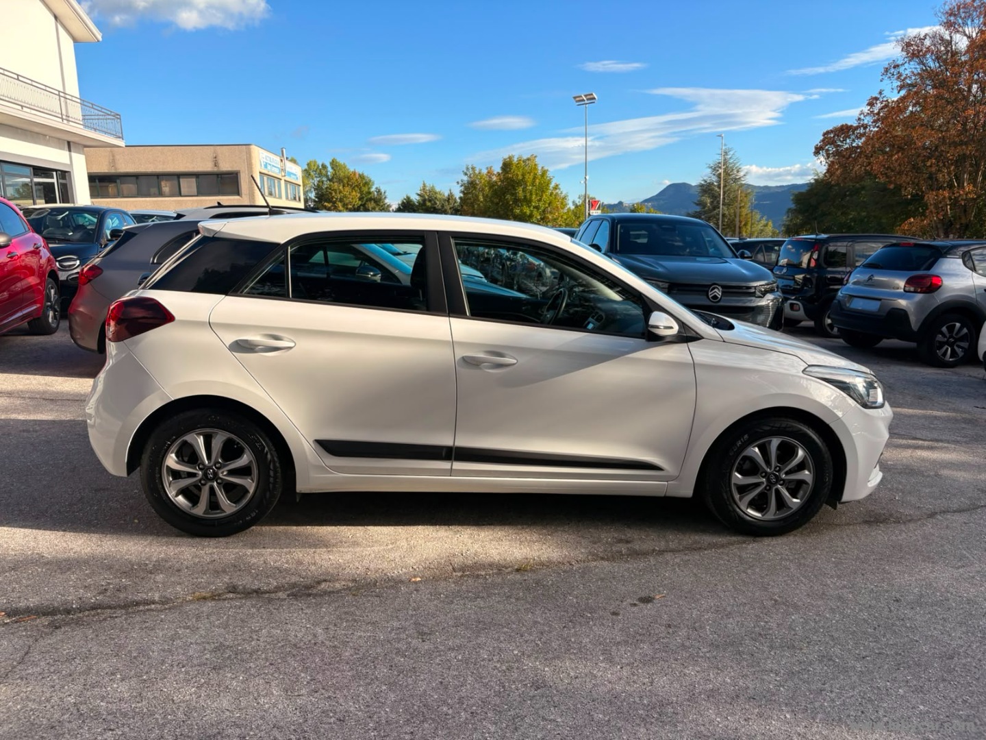 Hyundai i20 1.2 5p. Advanced - Immagine 4