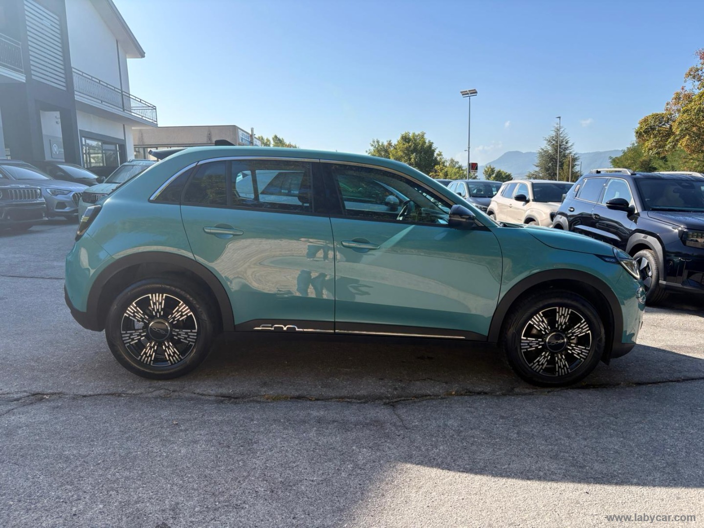 Fiat 600 Hybrid 145 CV DCT MHEV Icon - Immagine 4