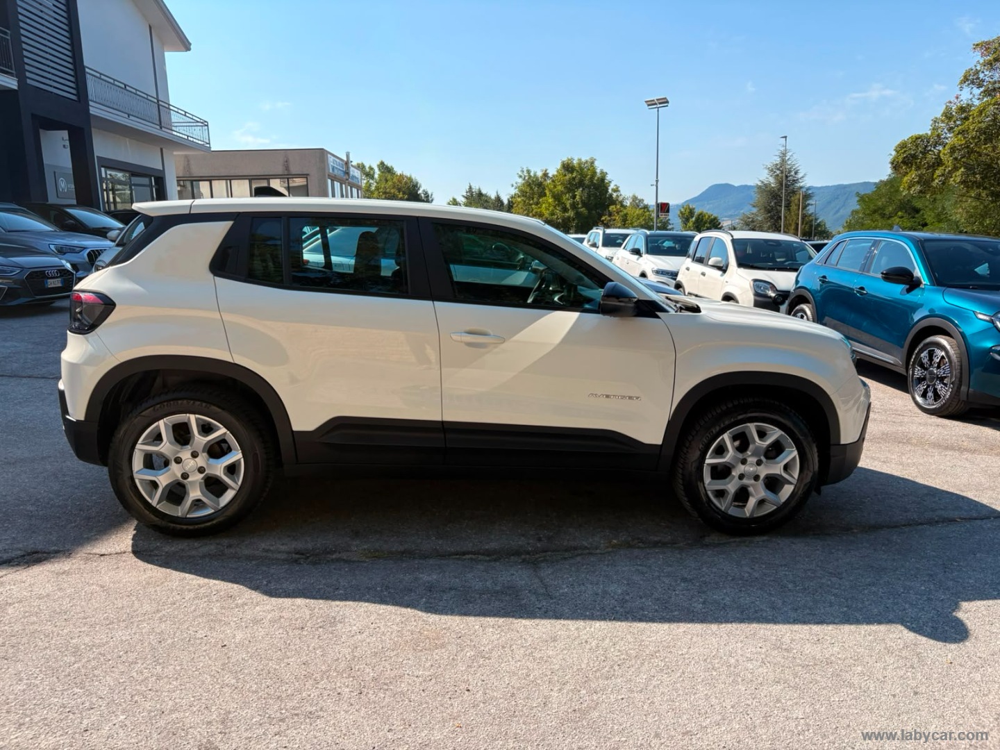 Jeep Avenger 1.2 Turbo Altitude - Immagine 4
