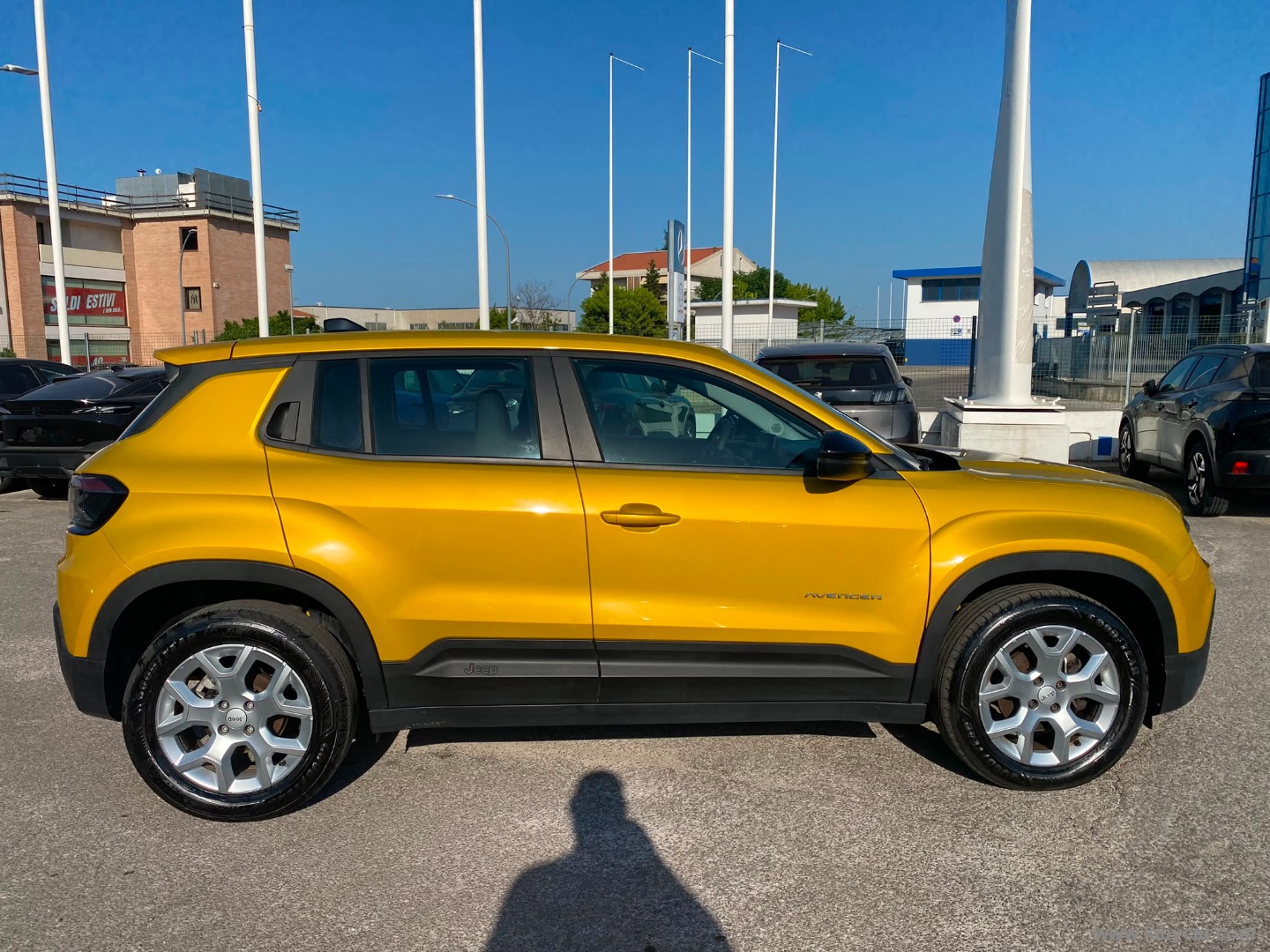 Jeep Avenger 1.2 Turbo Altitude - Immagine 4