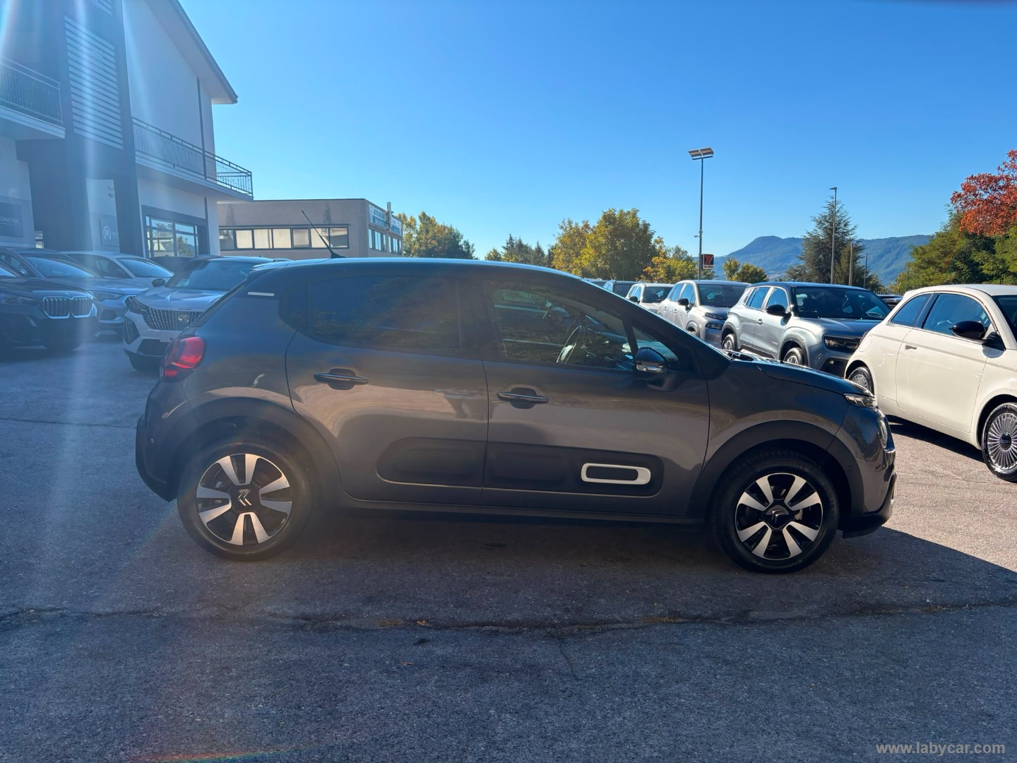 Citroën C3 PureTech 110 S&S Shine - Immagine 4