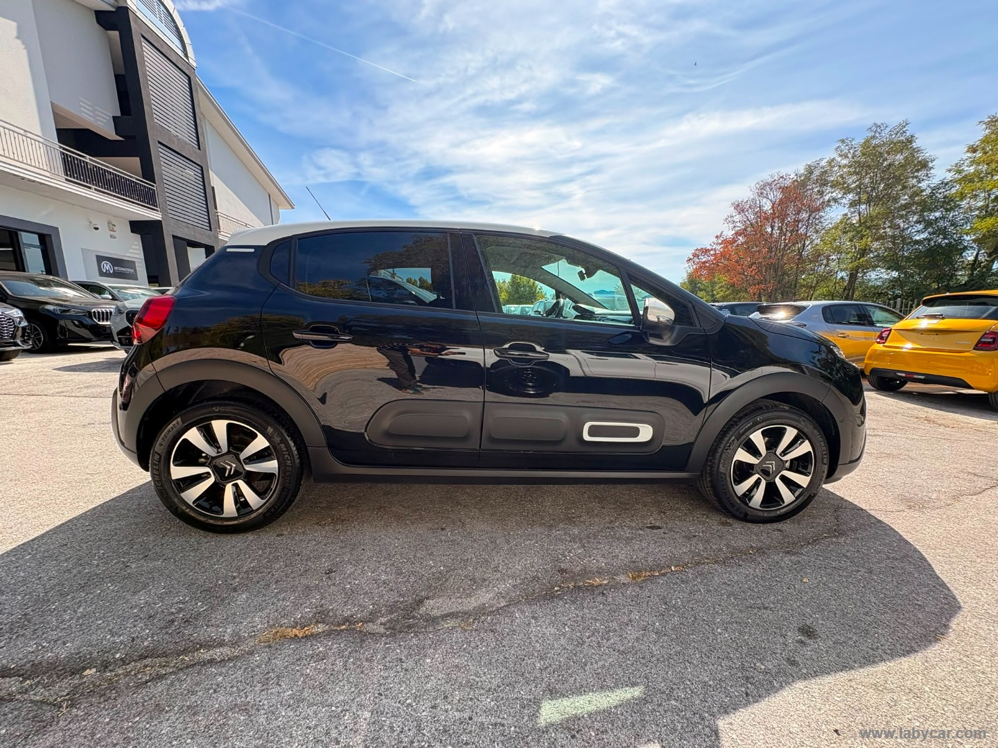 Citroën C3 PureTech 110 S&S Shine - Immagine 4