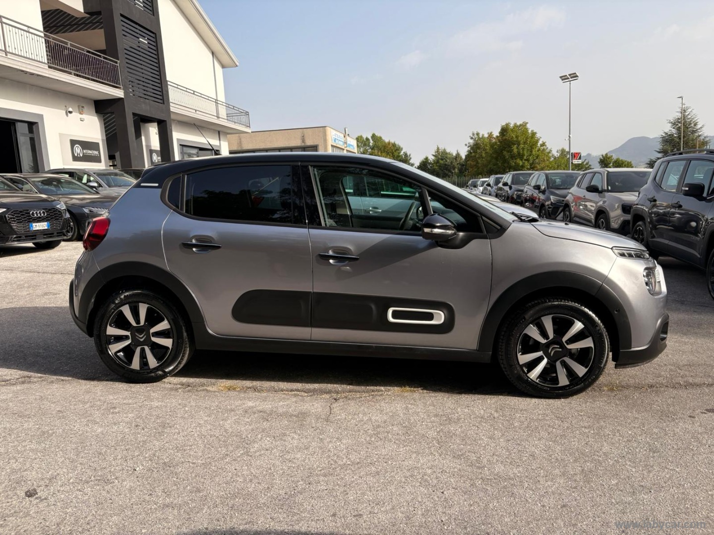 Citroën C3 PureTech 110 S&S Shine - Immagine 4