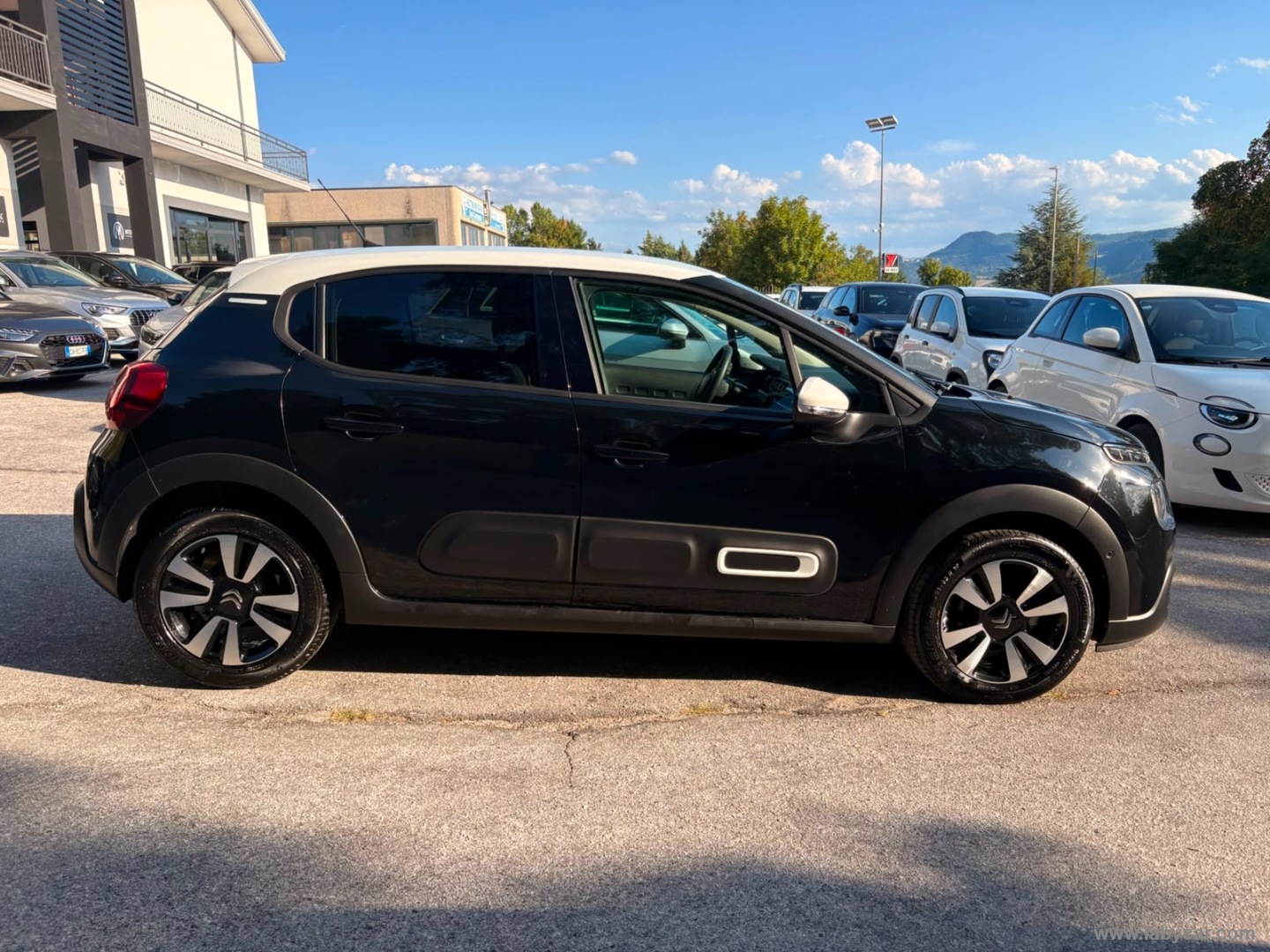 Citroën C3 PureTech 110 S&S Shine - Immagine 4