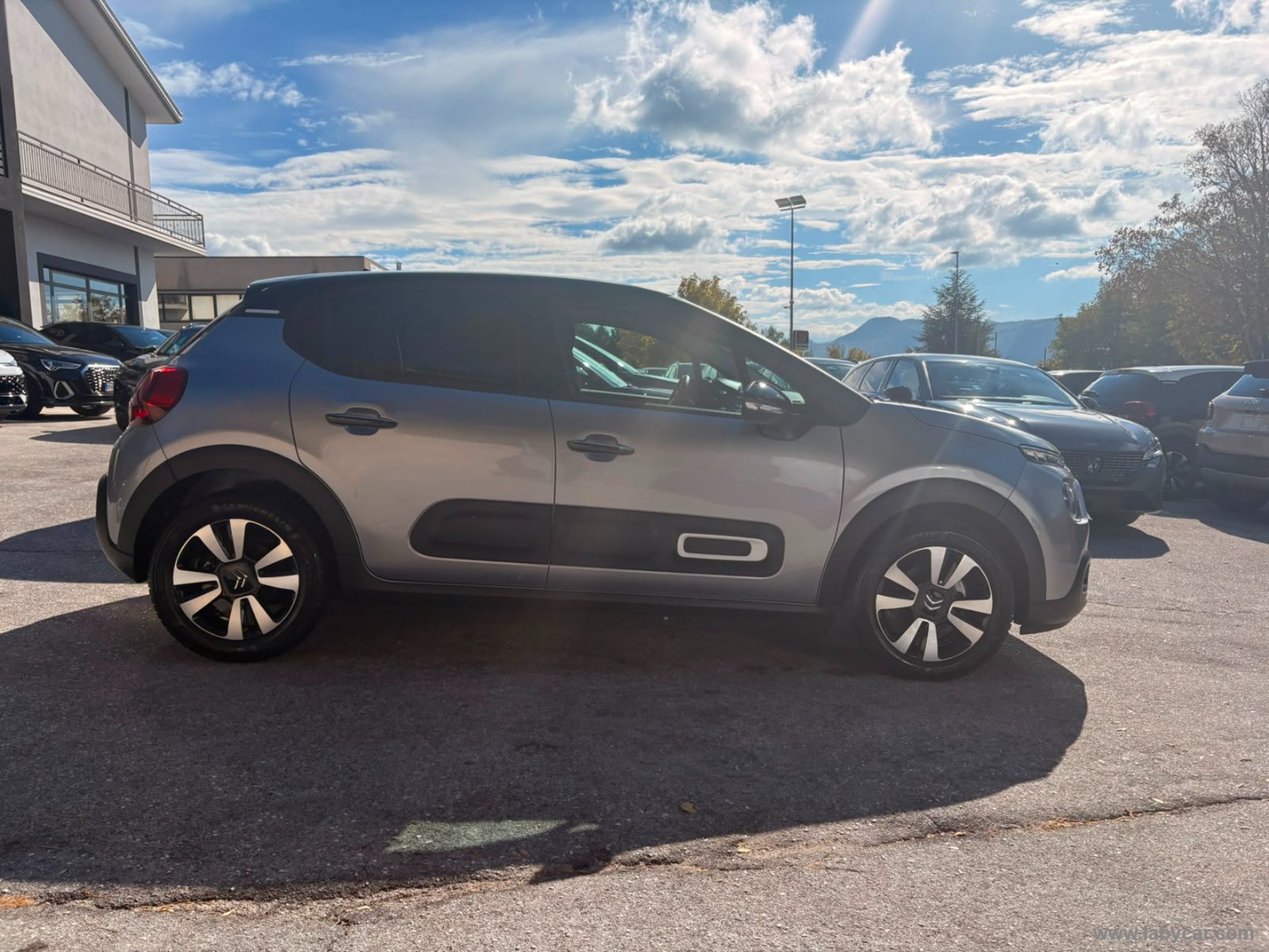 Citroën C3 PureTech 110 S&S Shine - Immagine 4