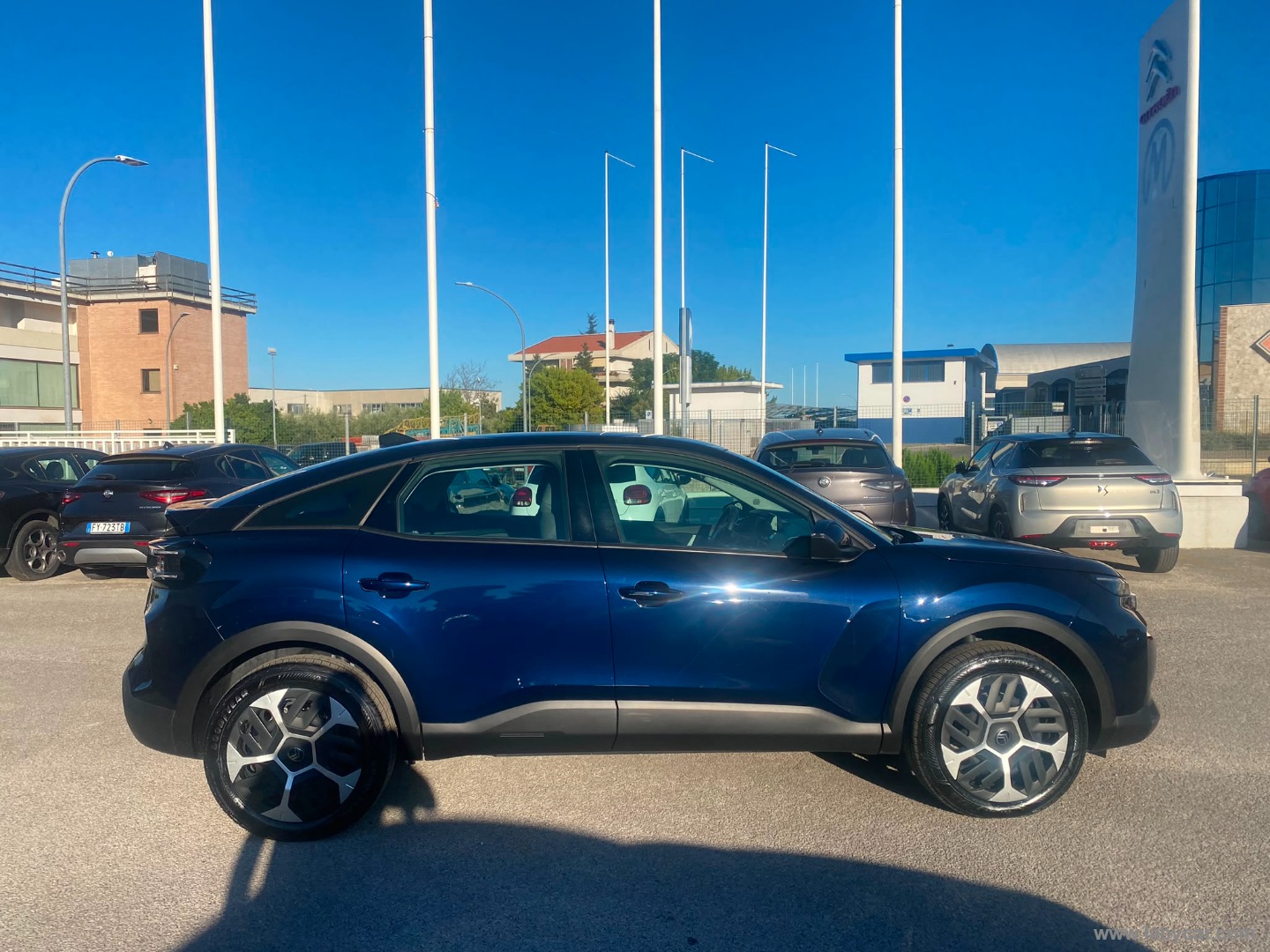 Citroën C4 Hybrid 145 e-DCS6 Plus - Immagine 4
