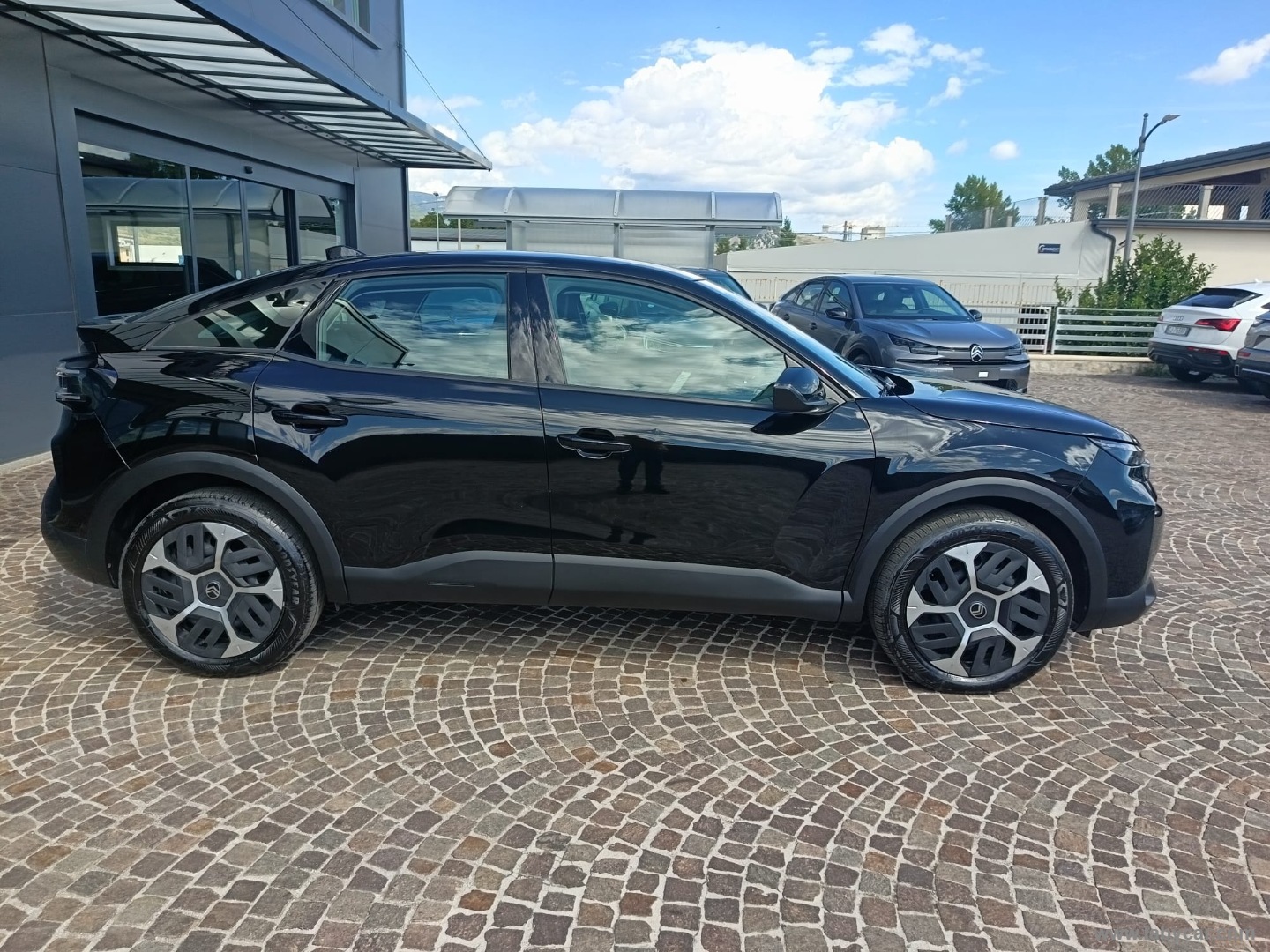 Citroën C4 Hybrid 145 e-DCS6 Plus - Immagine 4