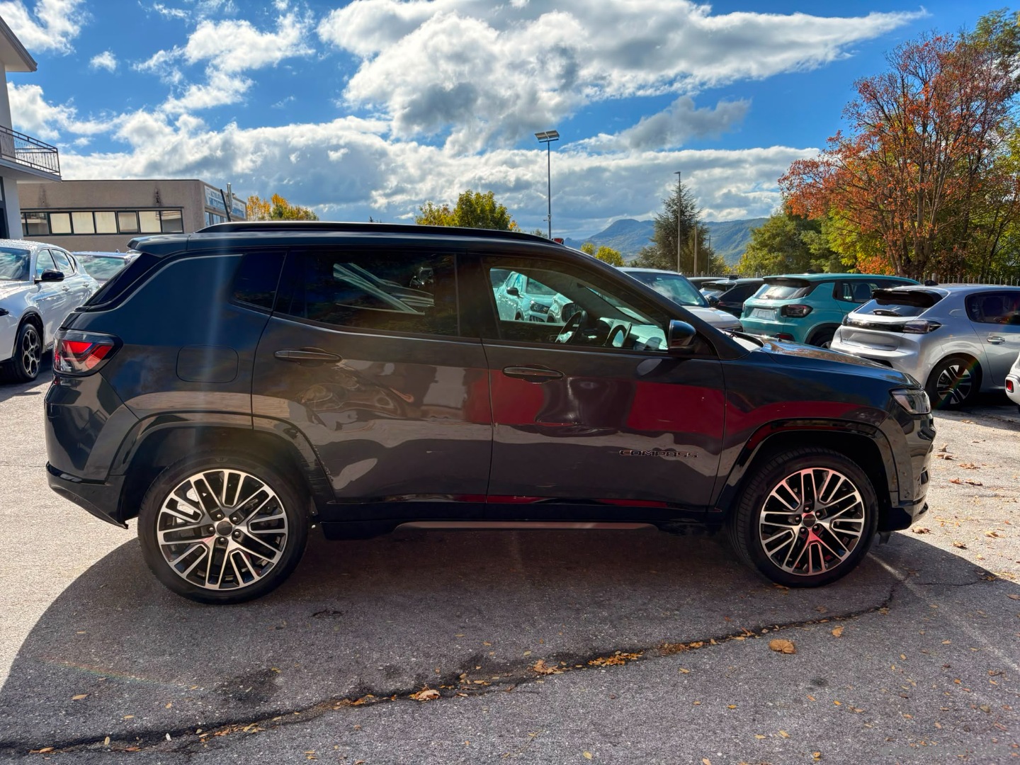 Jeep Compass 1.5 T4 130CV MHEV 2WD Summit - Immagine 4