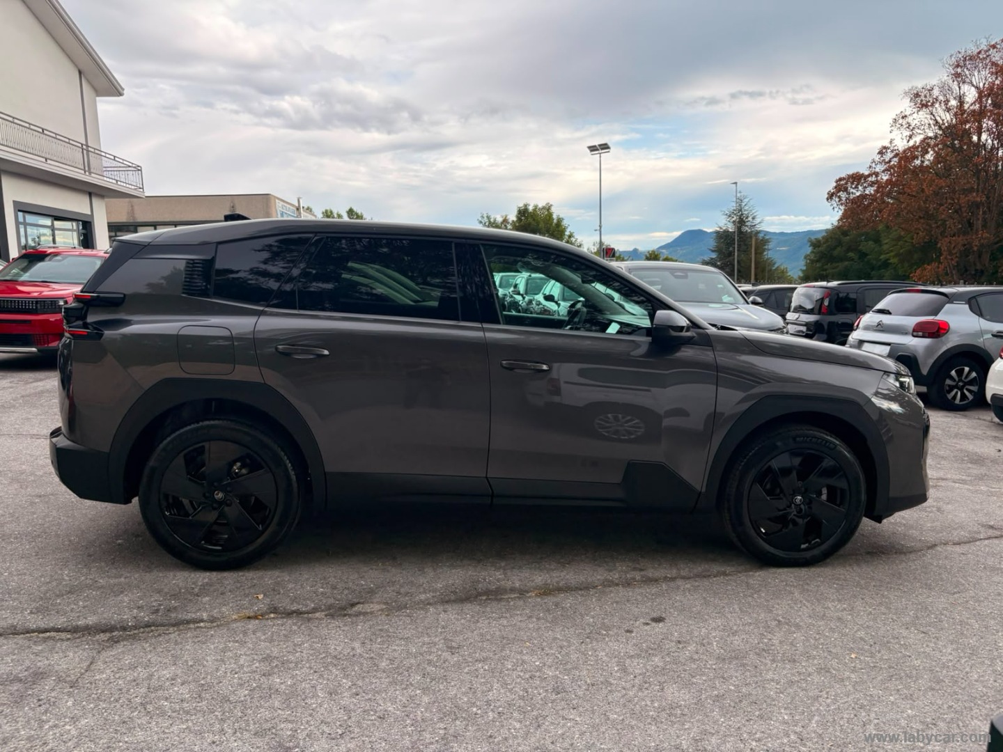 Citroën C5 Aircross Hybrid 145 e-DCS6 Plus - Immagine 4