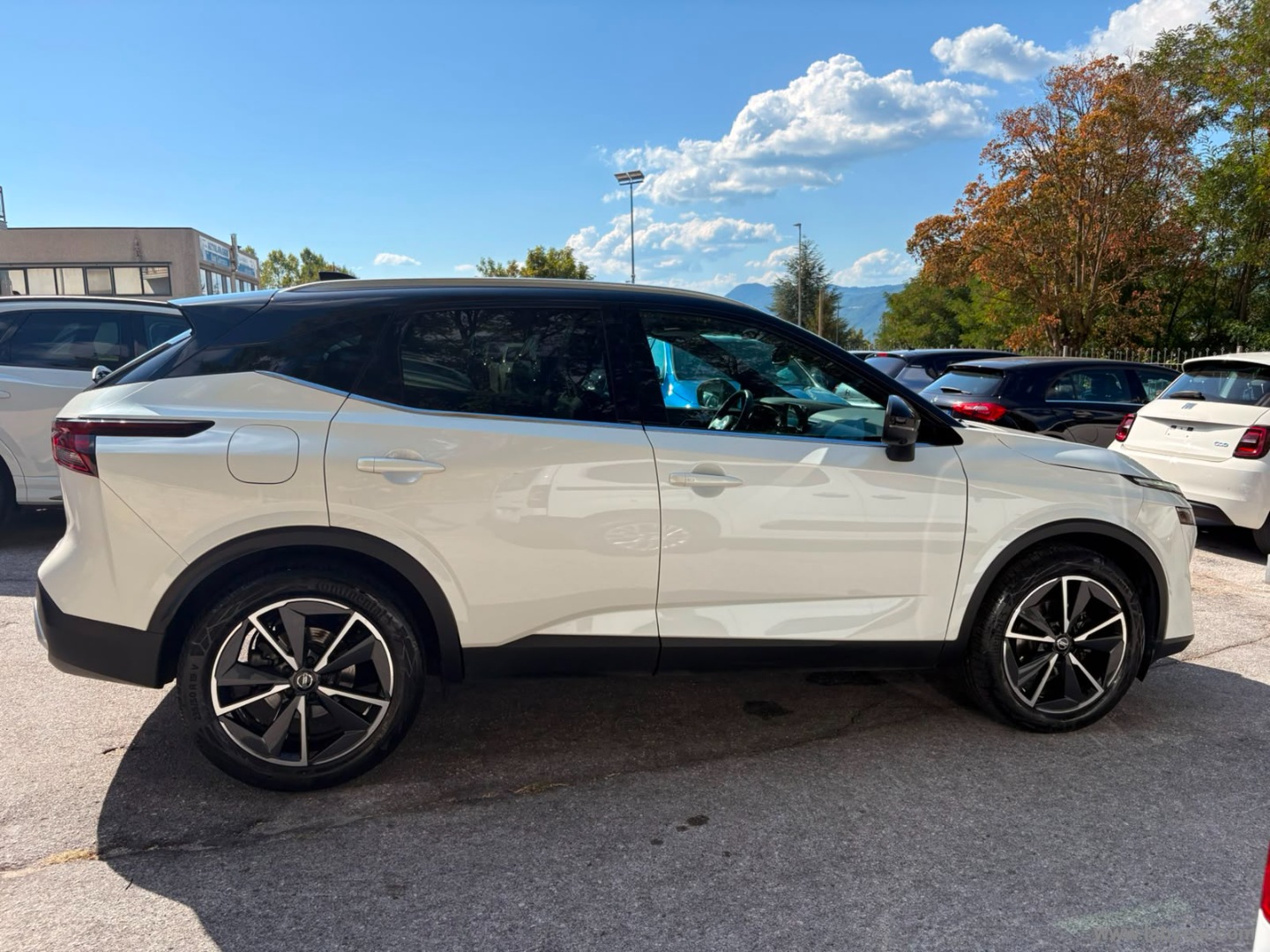 Nissan Qashqai MHEV 158 CV Xtronic Tekna - Immagine 4